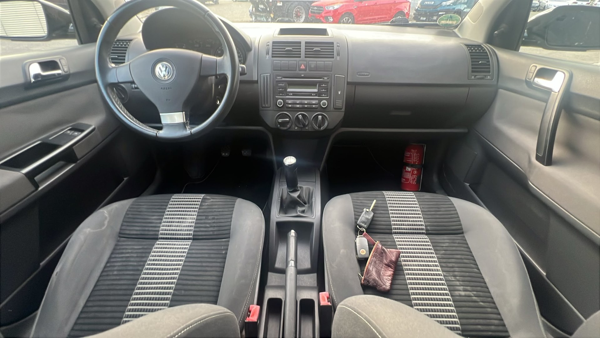 VW Polo 1.2 12V Trendline-image-6