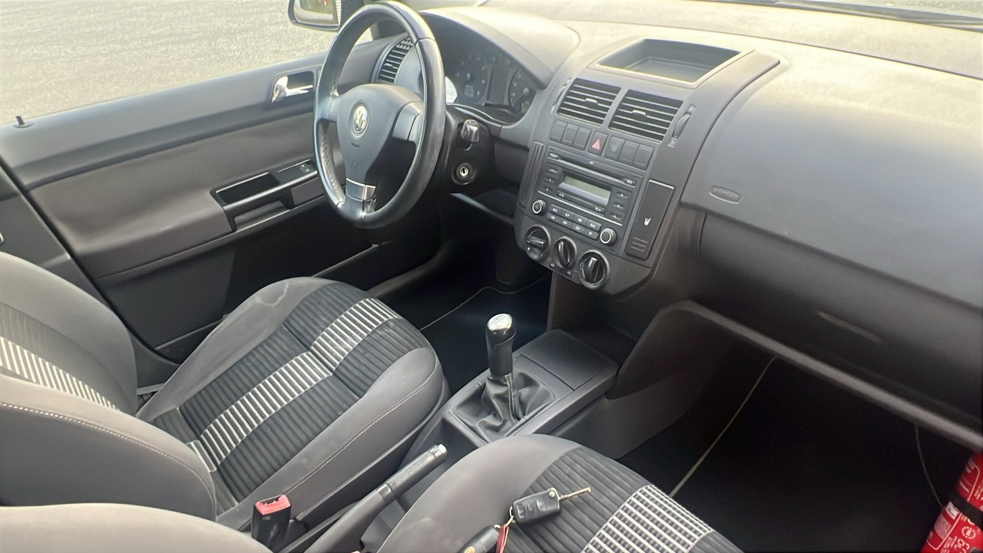 VW Polo 1.2 12V Trendline-image-4