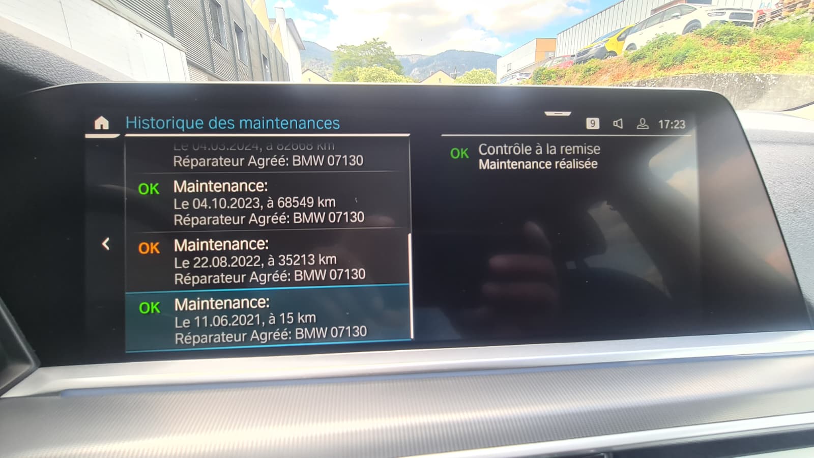 BMW X5 xDrive45e Steptronic ** Sportsitze im Leder ** GR.Navi ** Parkhilfe v+h mit RF-Kamera ** 19" Aluräder **-image-18