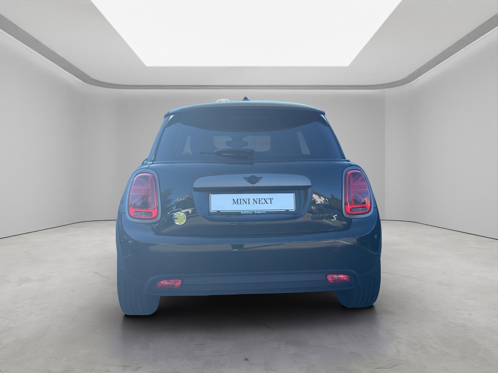 MINI Cooper SE-image-3