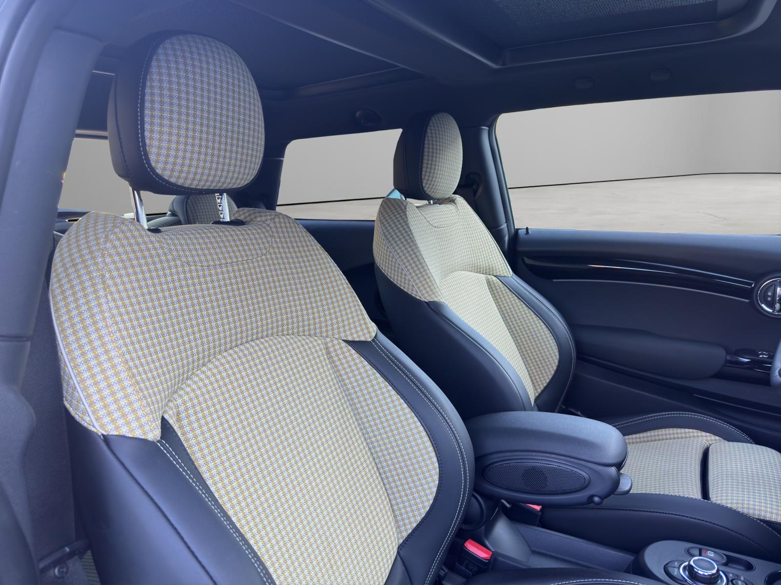 MINI Cooper SE-image-13