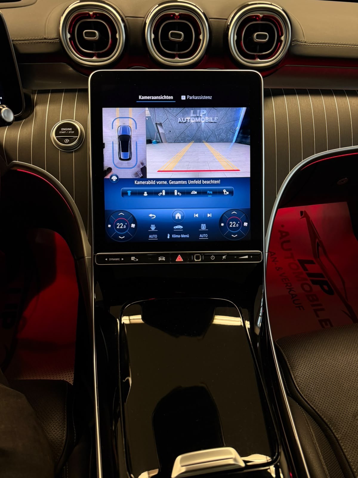 MERCEDES-BENZ C 300 T 4Matic AMG Line-image-9