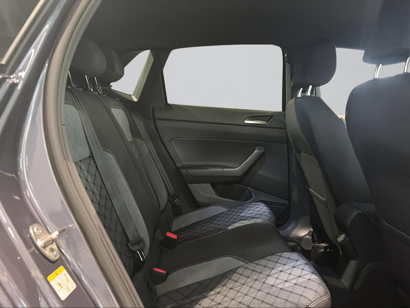 VW Polo 1.0 TSI R-Line DSG-image-5