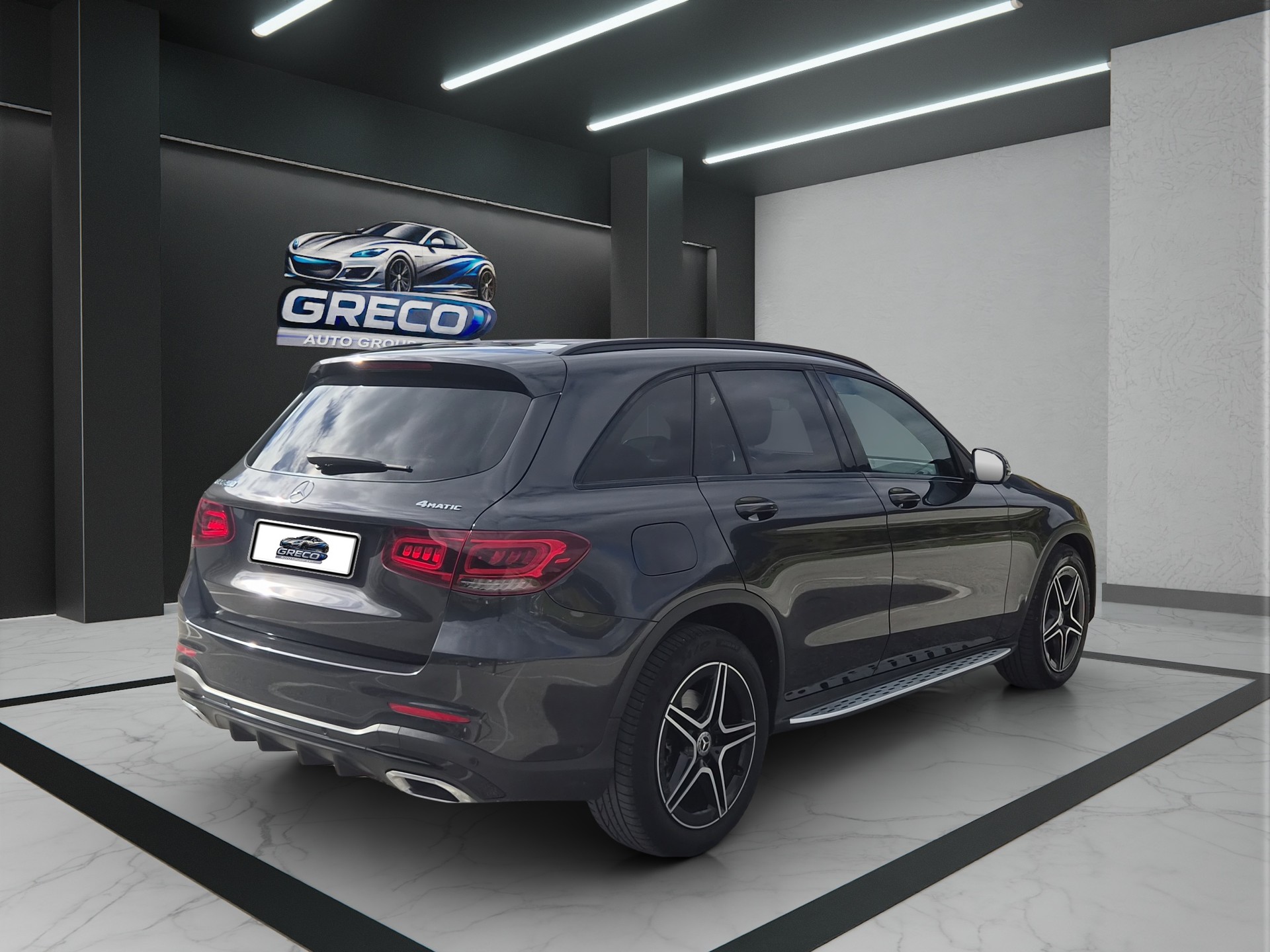 MERCEDES-BENZ GLC 200 AMG Line 4Matic 9G-Tronic-image-5