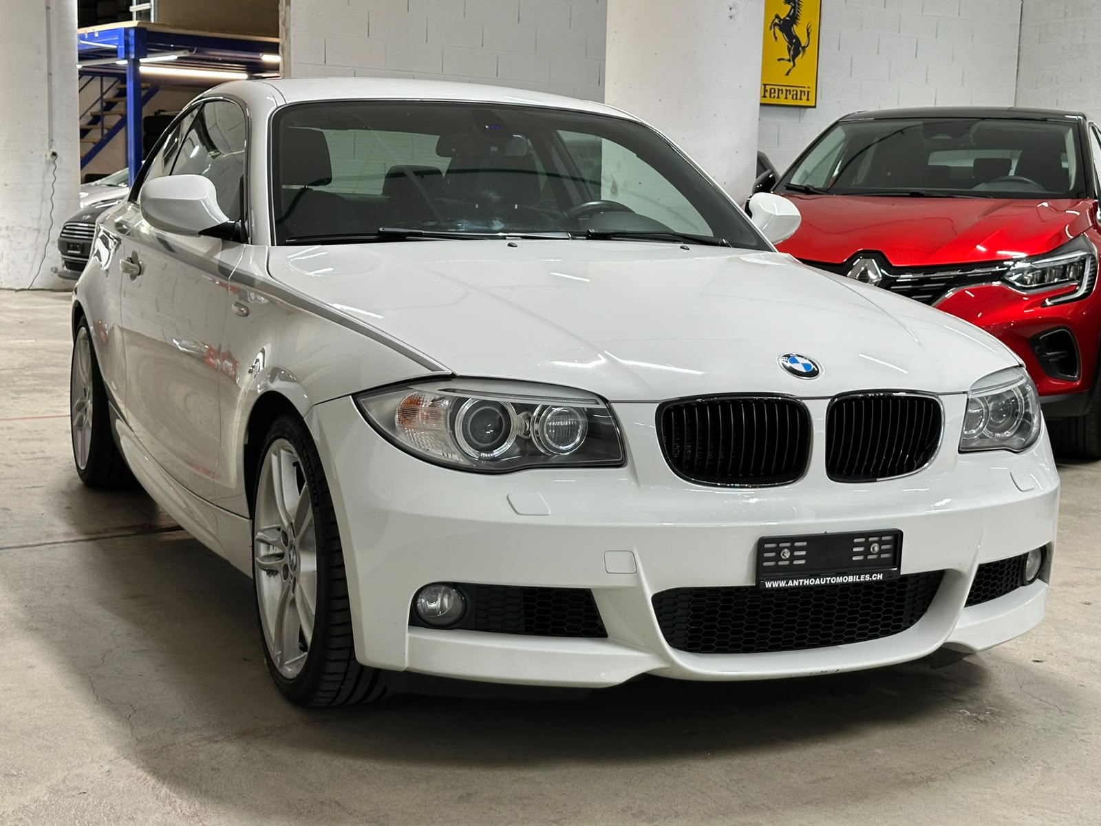 BMW 125i Coupé-image-1