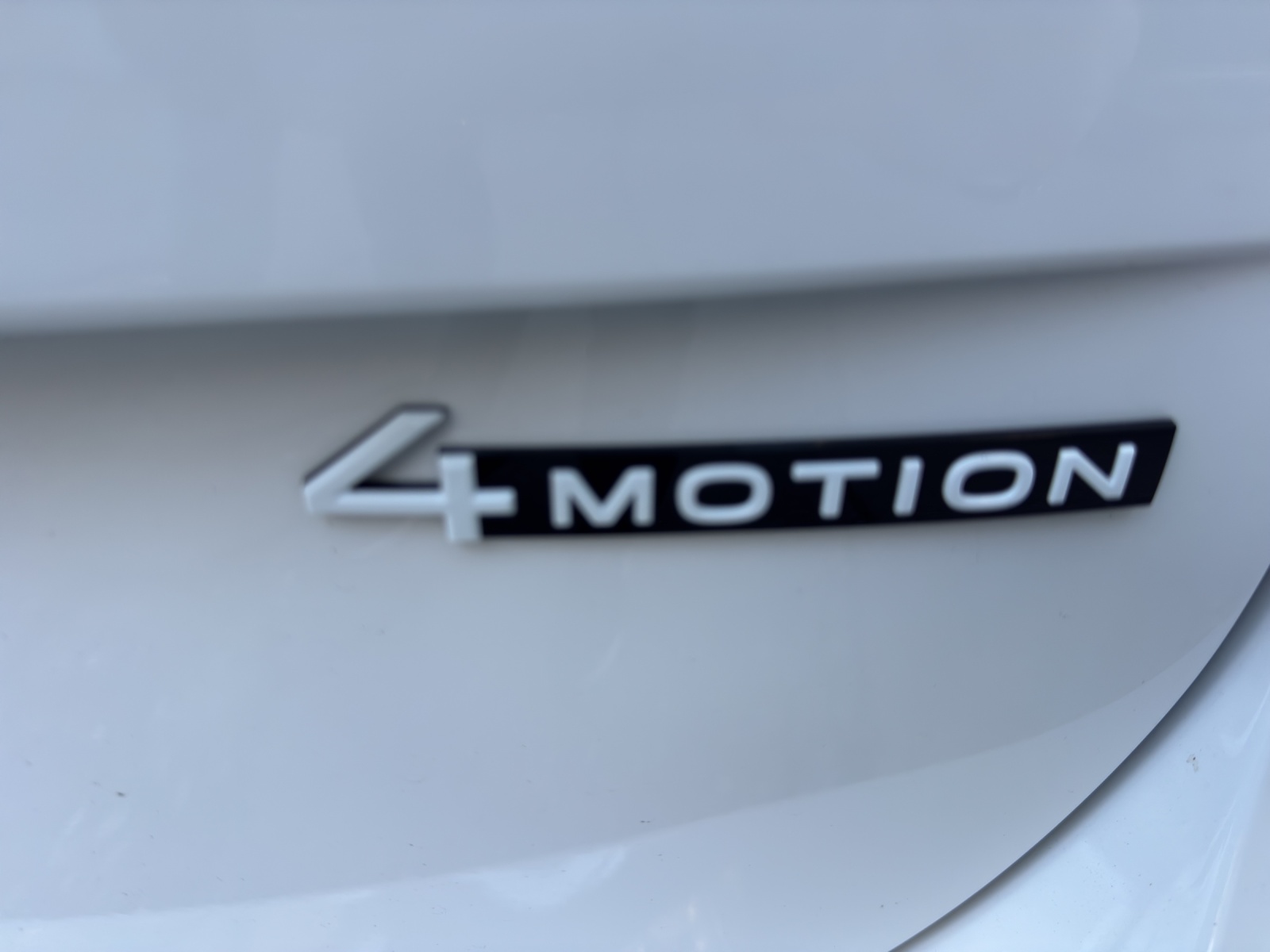 VW ID. Buzz Cargo Pro 4Motion-image-15