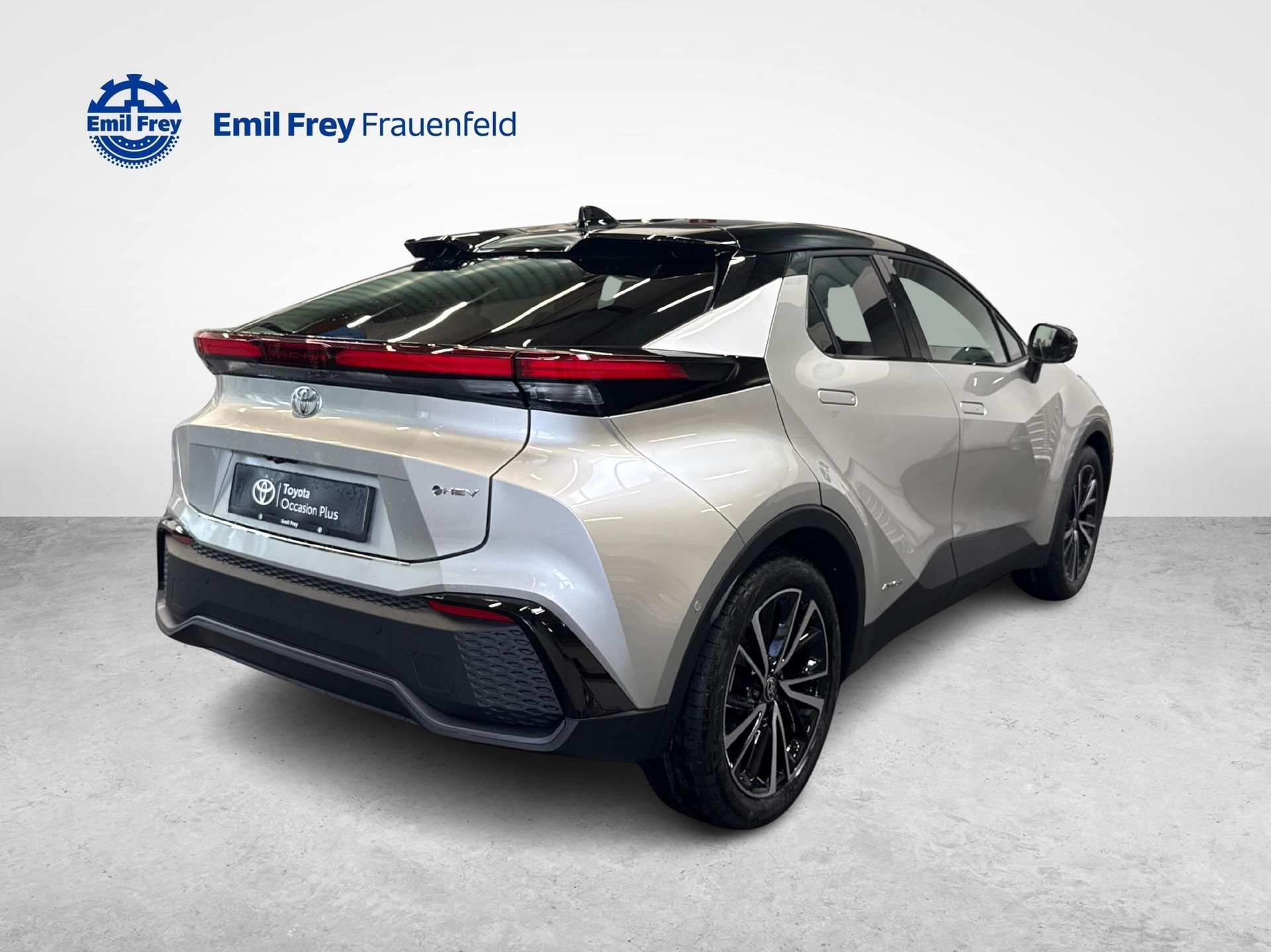 TOYOTA C-HR 2.0 HEV Style 4x4-image-4
