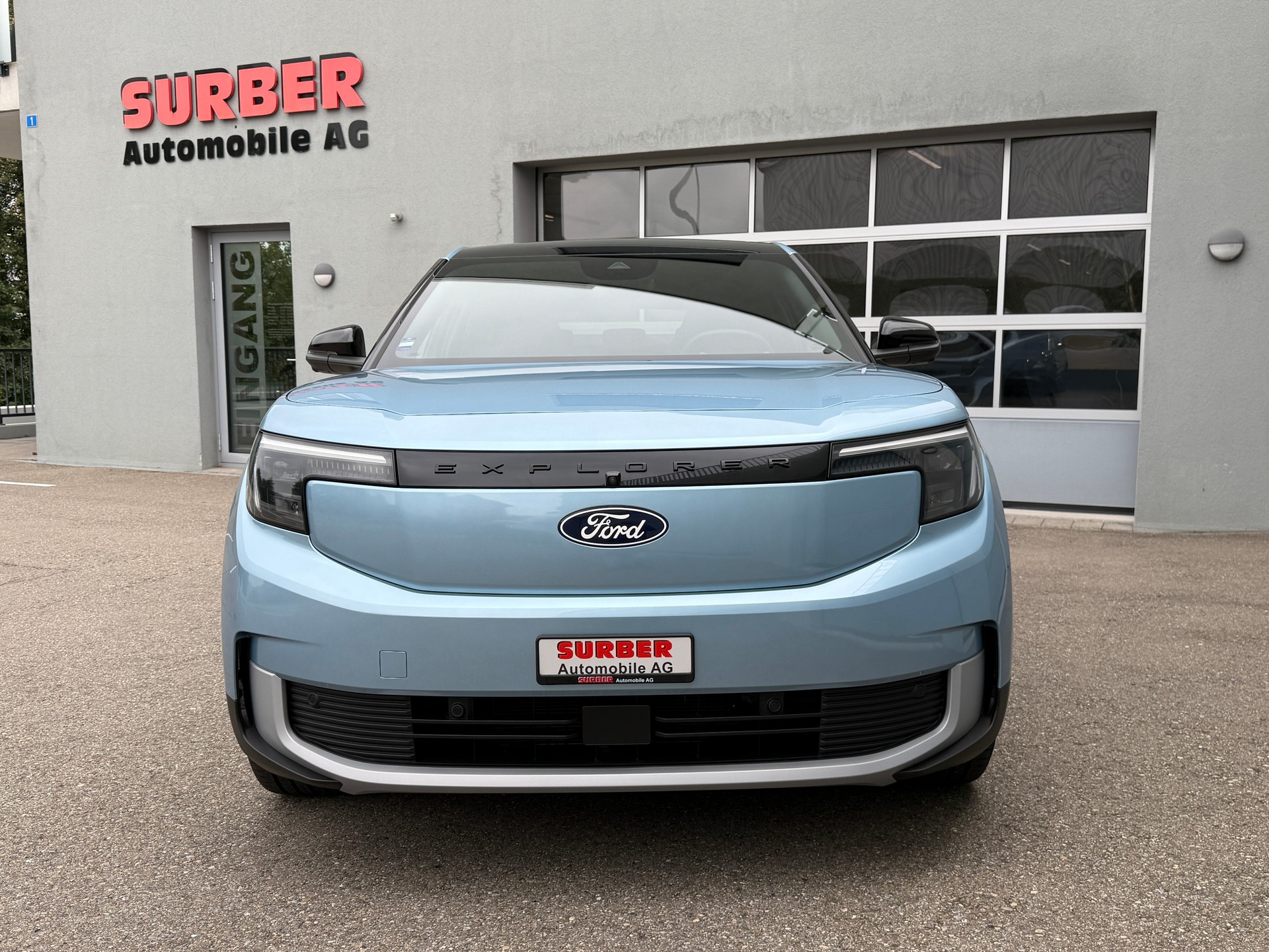 FORD Explorer Elektro 77kWh Extended Range Premium mit Anhängerkupplung, Wärmepumpe & Panoramadach-image-10