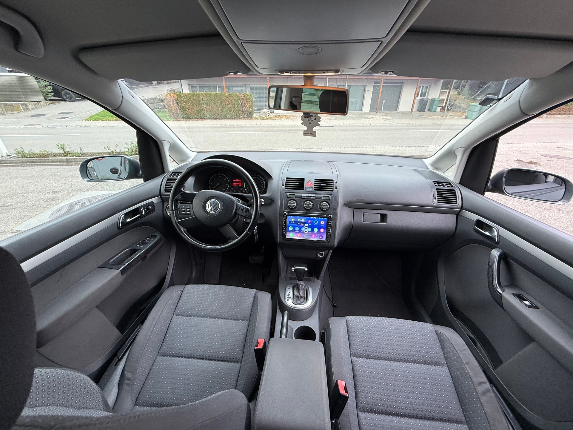 VW Touran 1.9 TDI-image-9