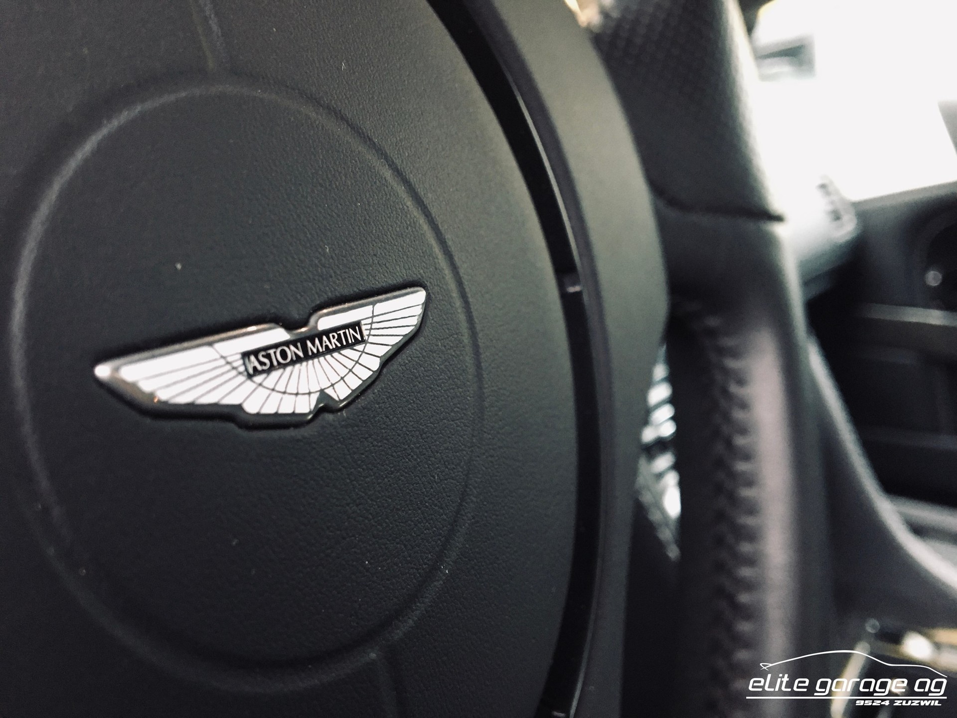 ASTON MARTIN DBS Coupé Touchtronic 2-image-13