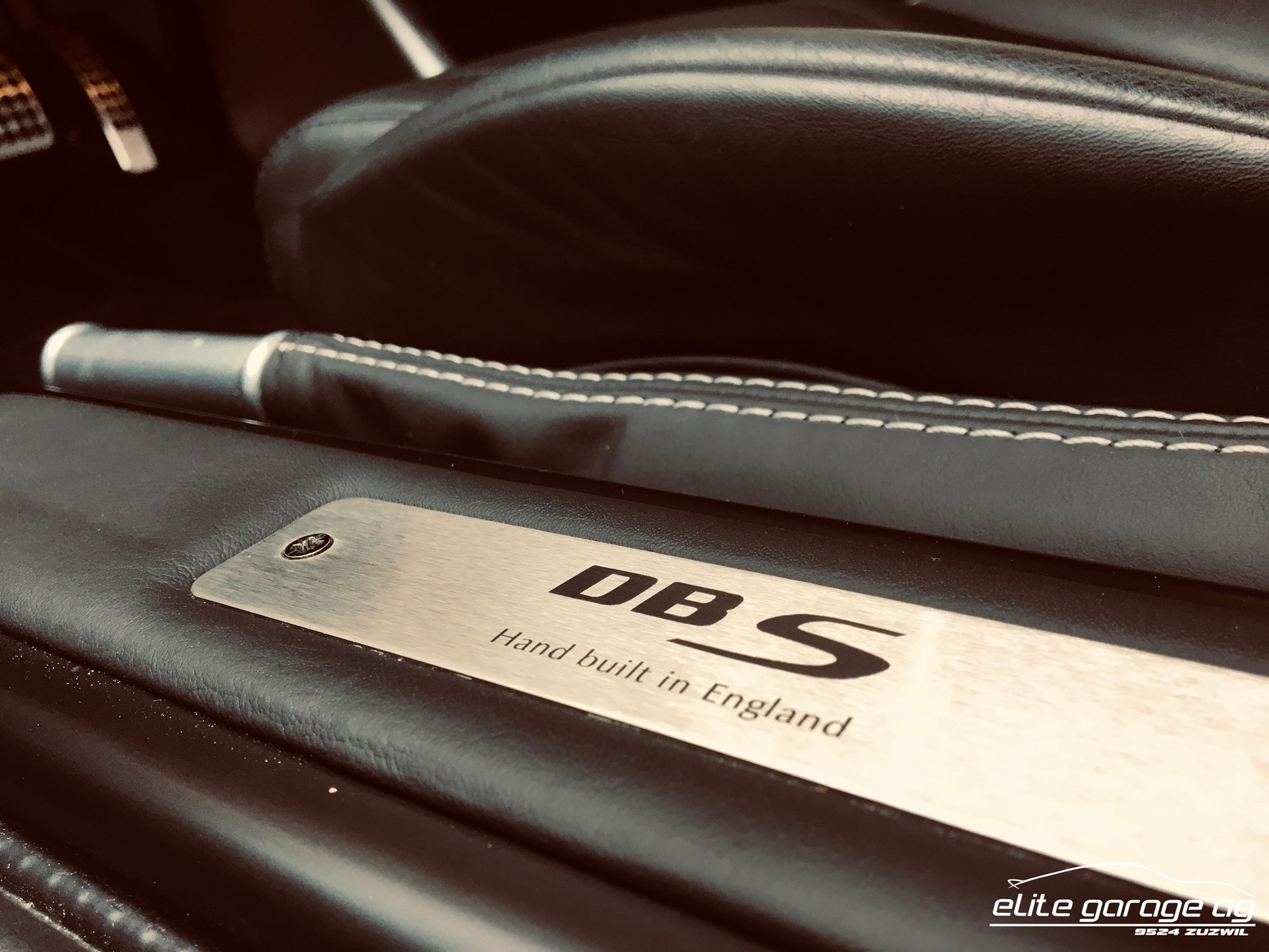 ASTON MARTIN DBS Coupé Touchtronic 2-image-14