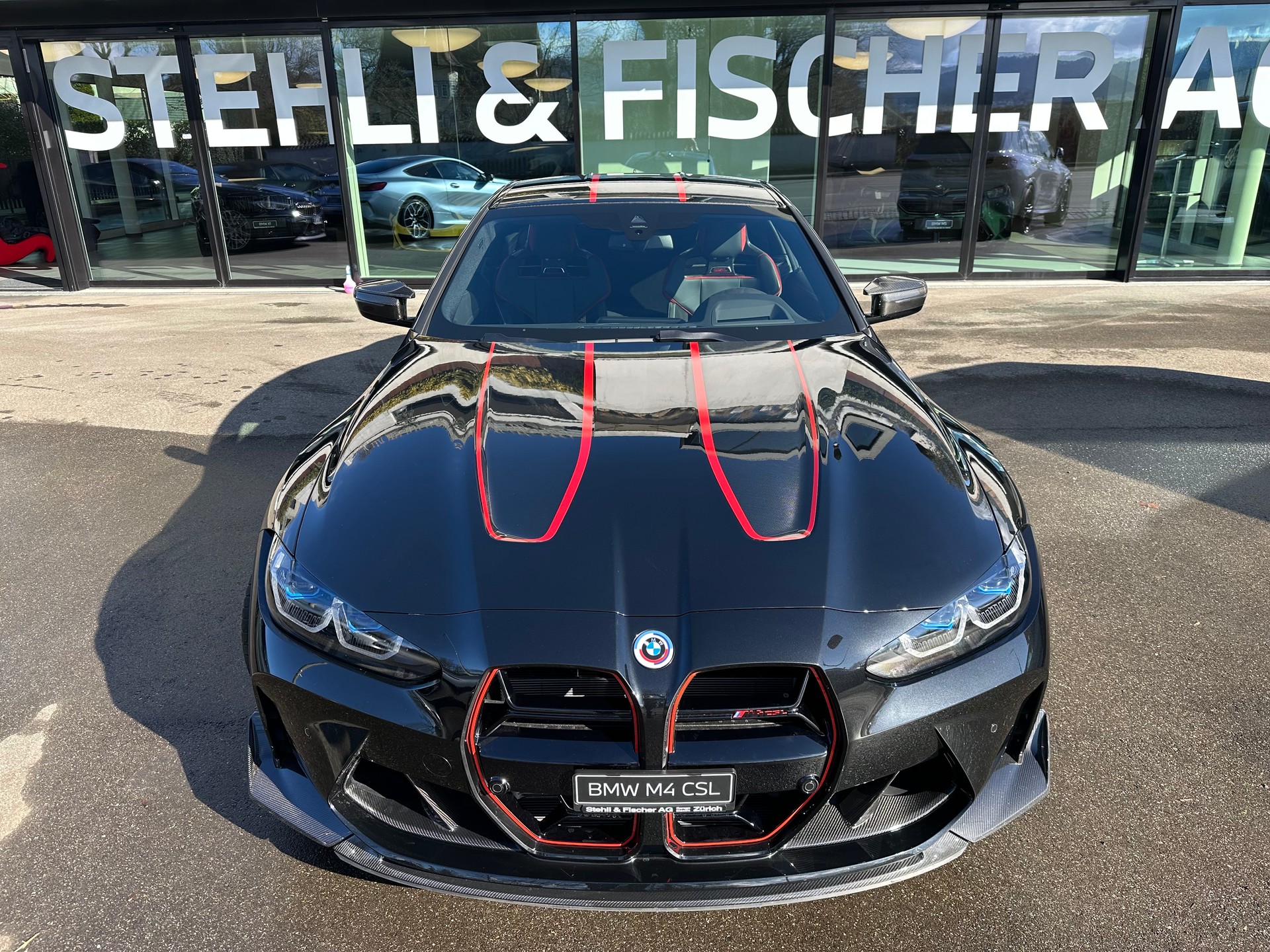 BMW M4 CSL Coupé-image-2