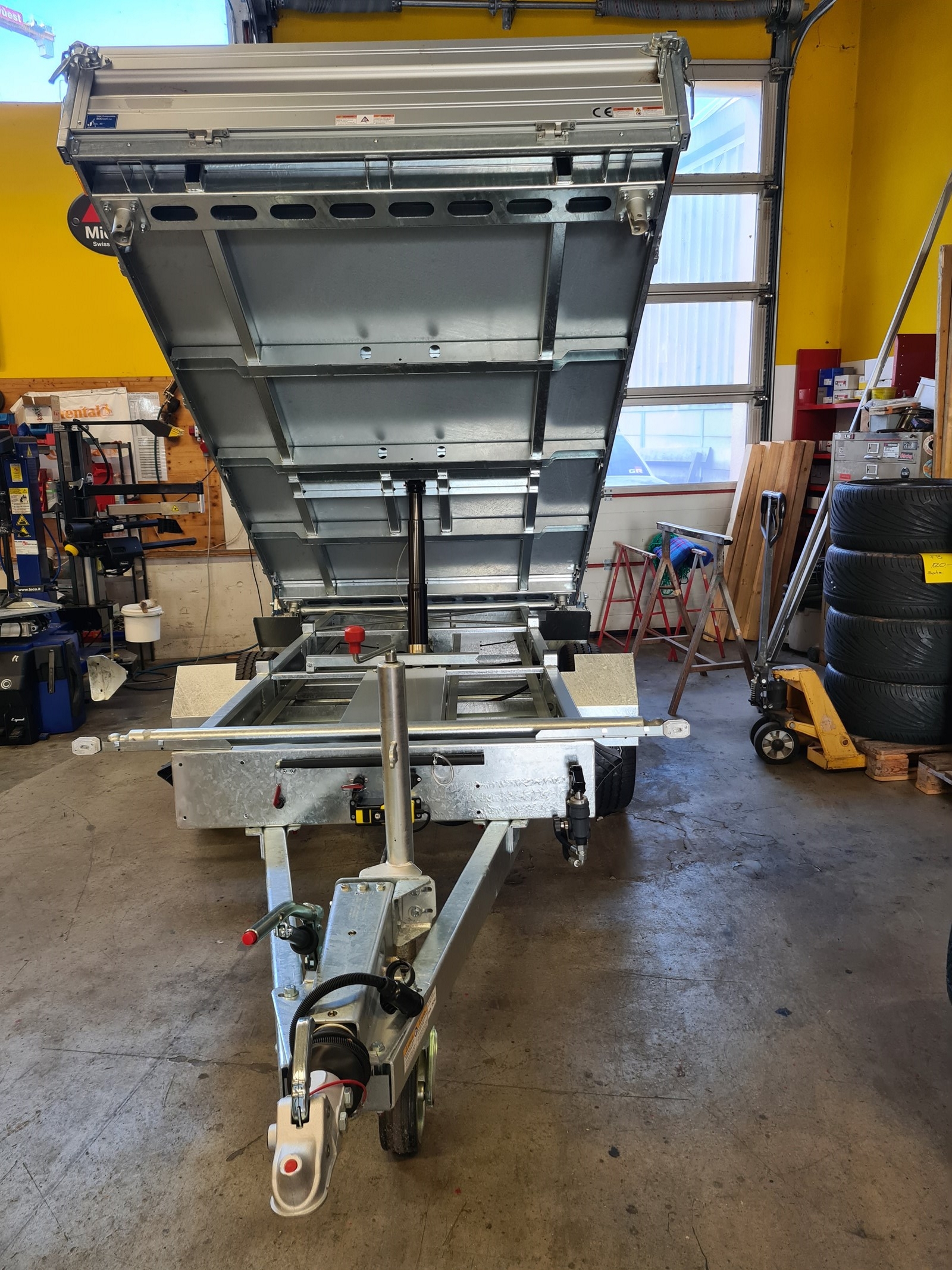 HUMBAUR DMS HTK 3500.31 3-Seitenkipper Alu
