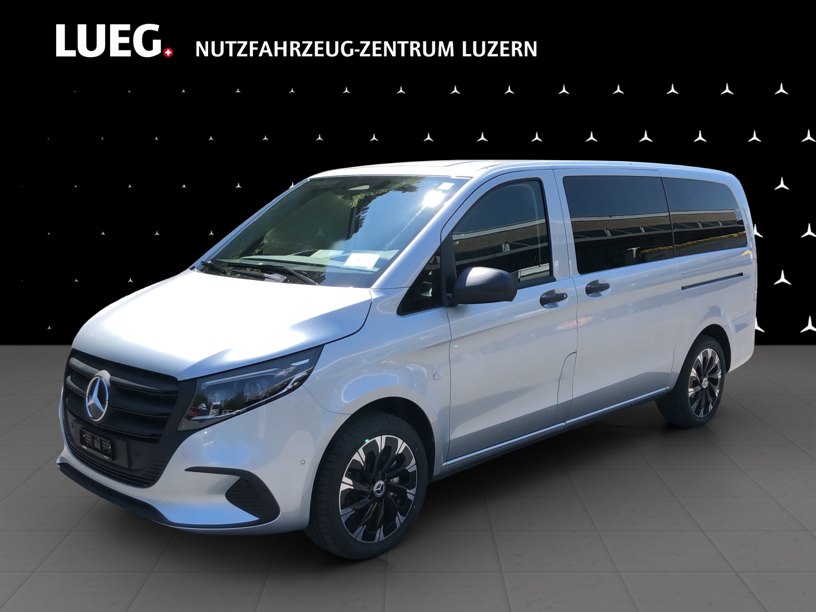 MERCEDES-BENZ Vito 116 CDI Lang Pro Tourer 4Matic 9G-Tronic-image-0