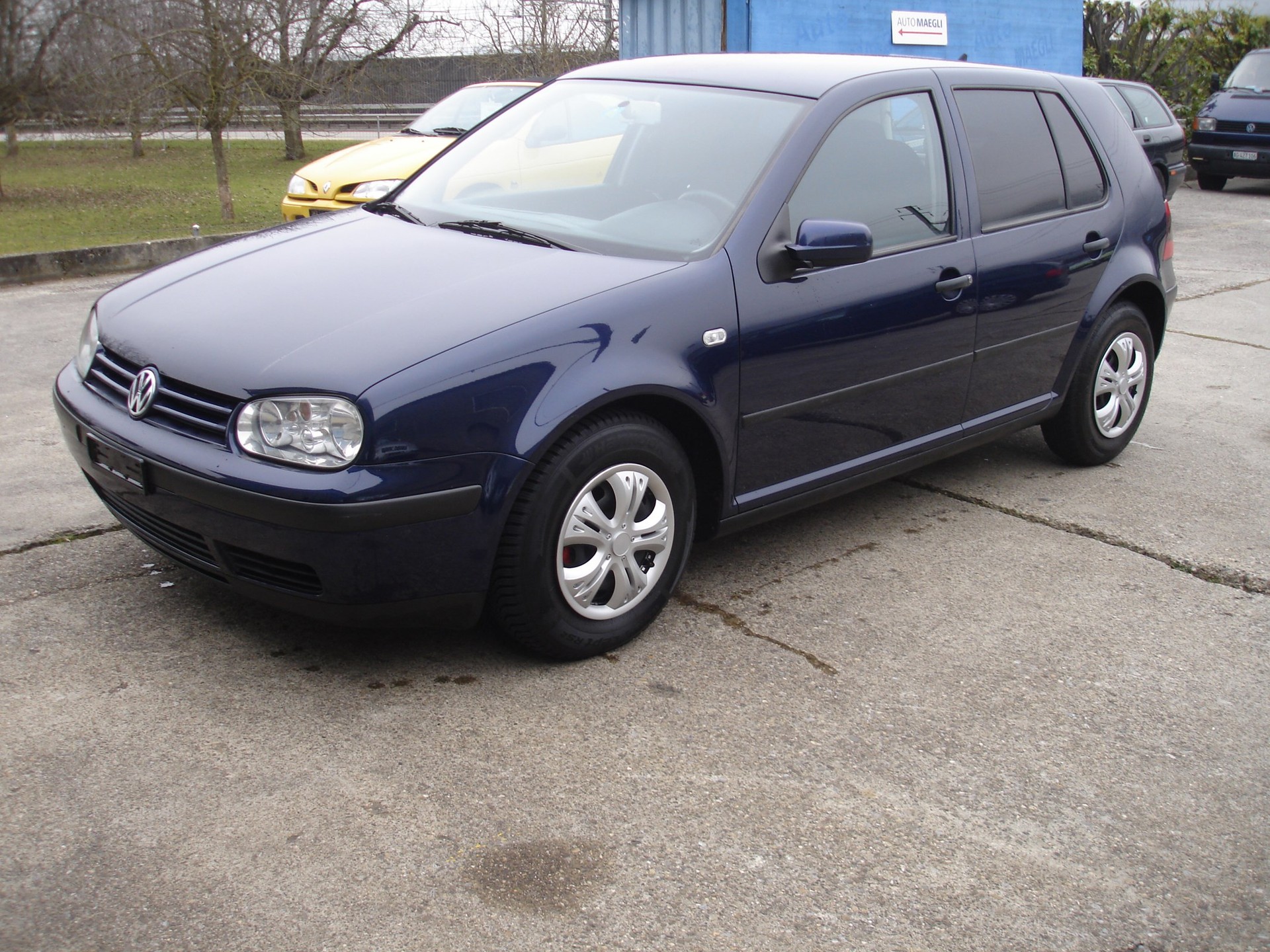 VW Golf 2.0 GTI FÜR EXPORT (MOTOR + DIFF. DEFEKT)