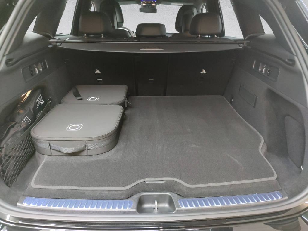 MERCEDES-BENZ GLC 300 de Avantgarde Line 4Matic-image-8
