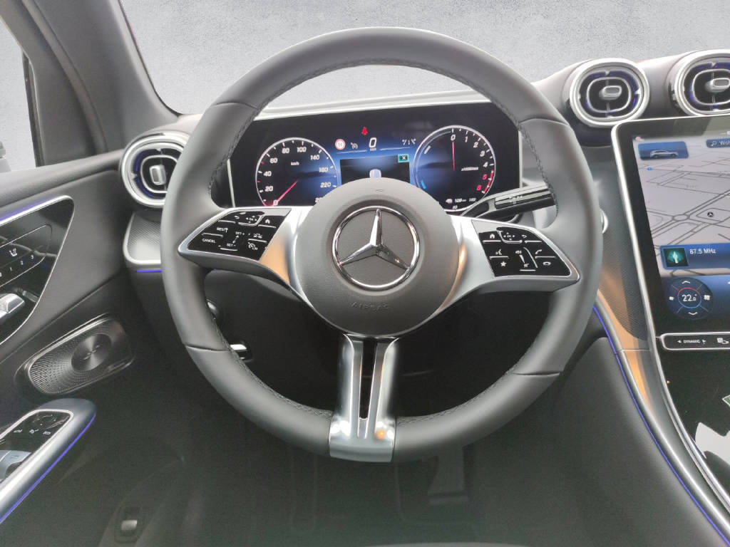 MERCEDES-BENZ GLC 300 de Avantgarde Line 4Matic-image-12