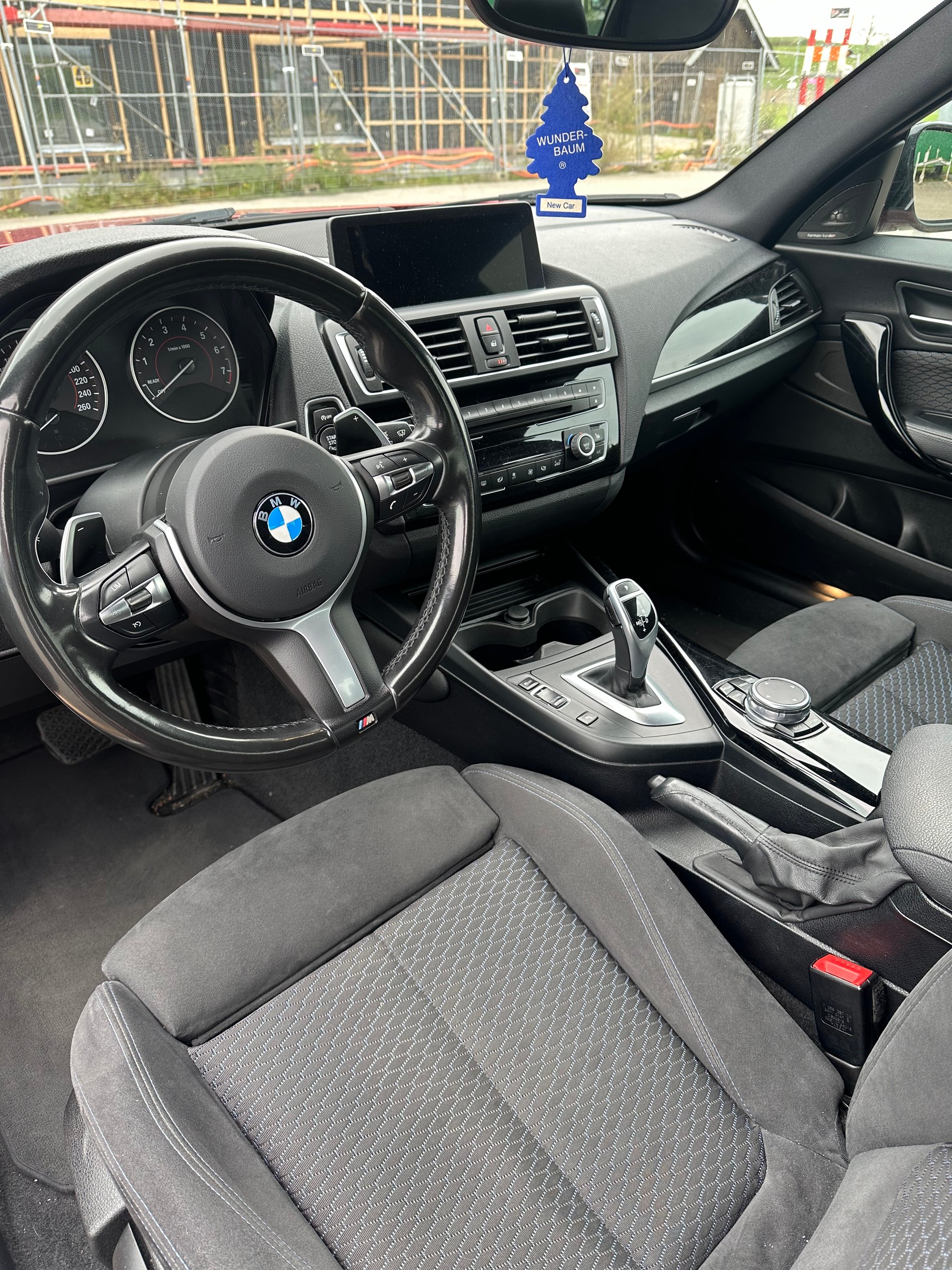 BMW M240i xDrive Steptronic-image-3