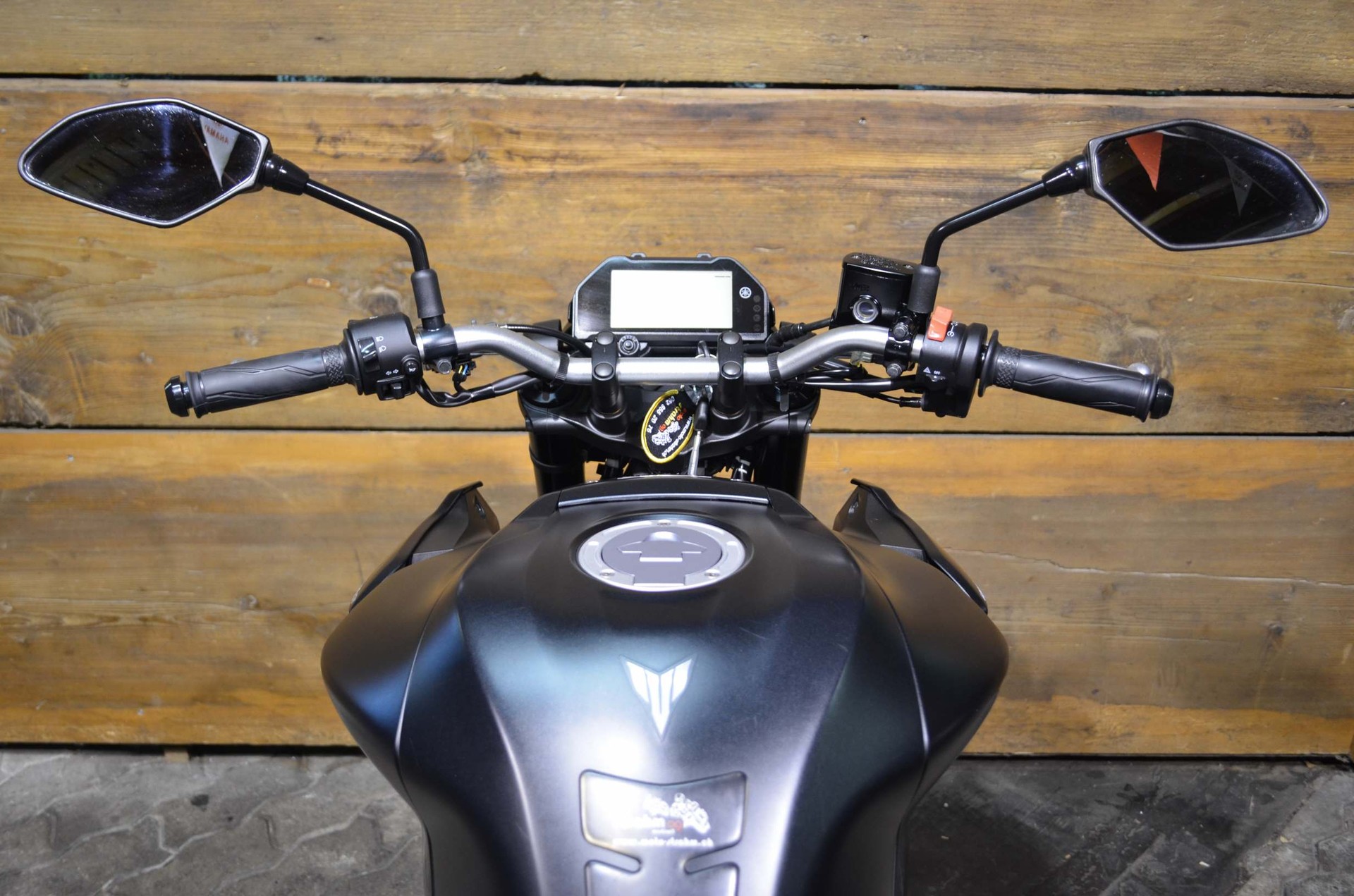 YAMAHA MT-03-showroom-element-2