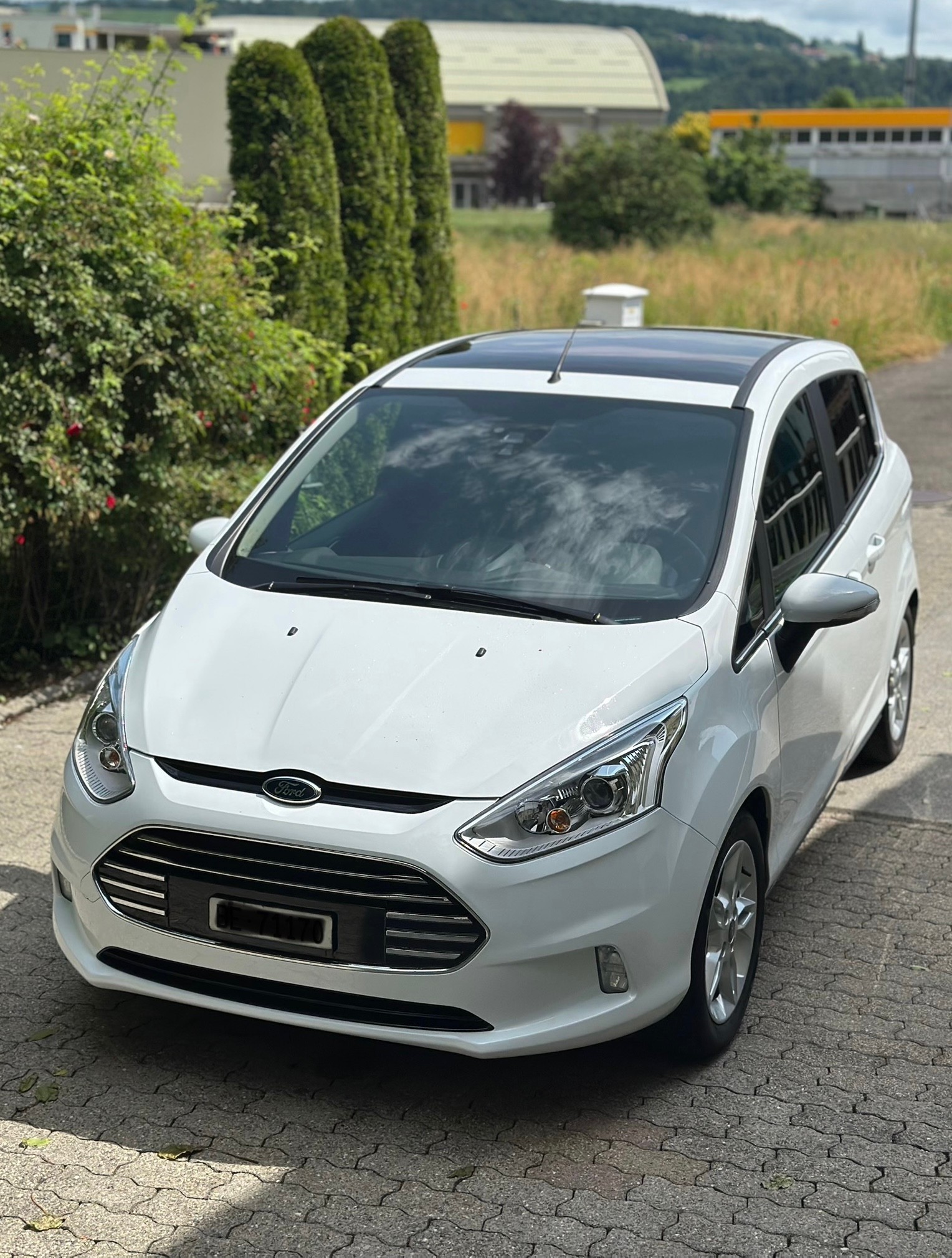 FORD B-Max 1.6 Ti-VCT Titanium PowerShift-image-0