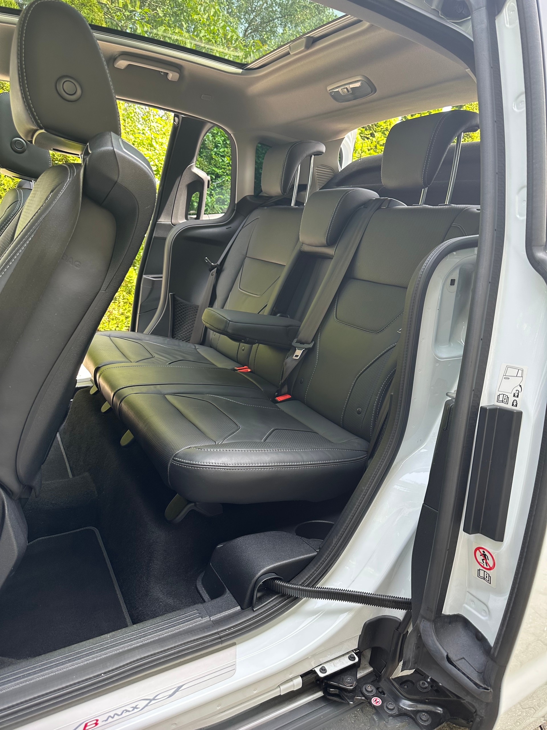 FORD B-Max 1.6 Ti-VCT Titanium PowerShift-image-9