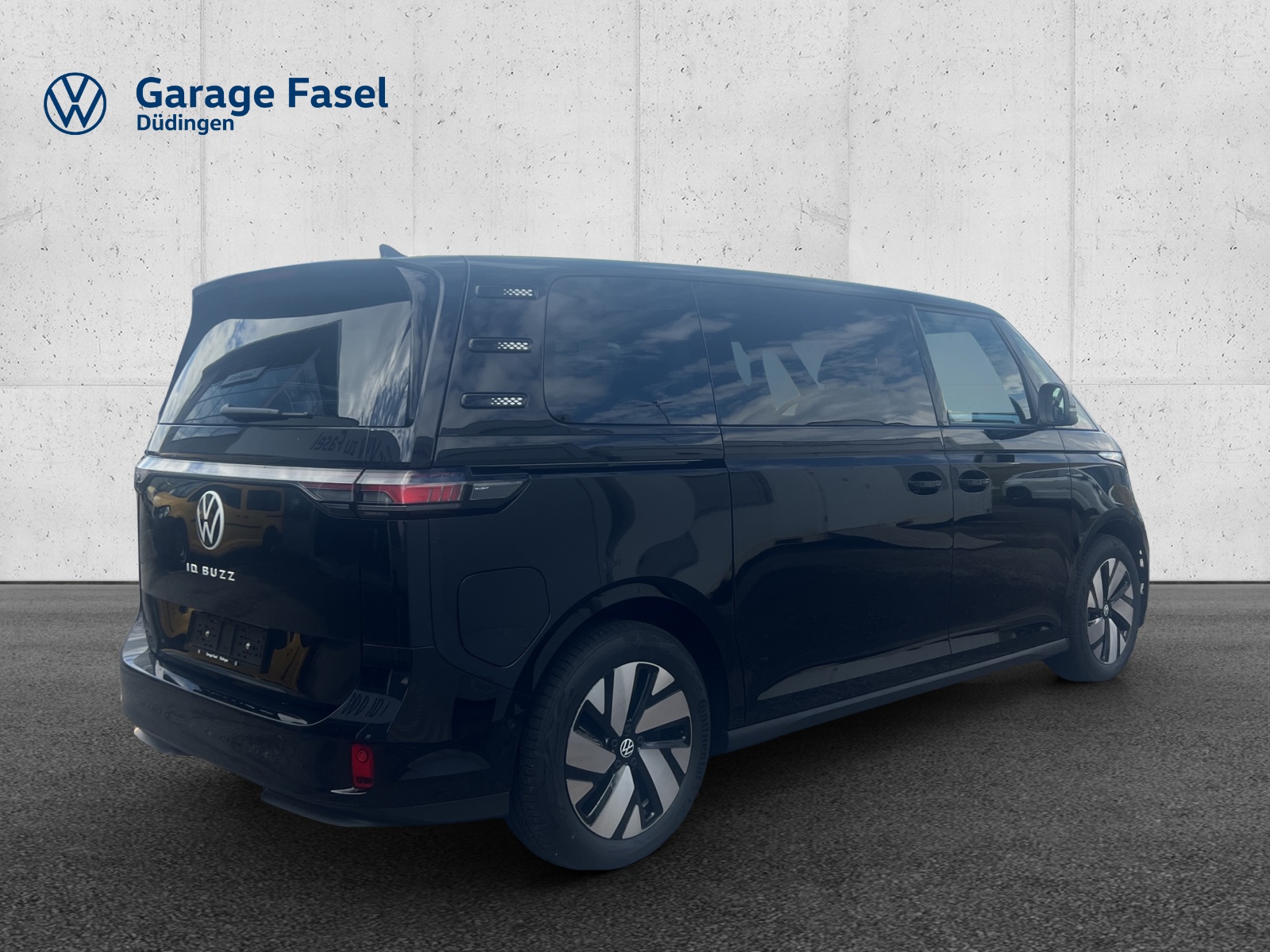 VW ID.Buzz LWB Pro-image-4