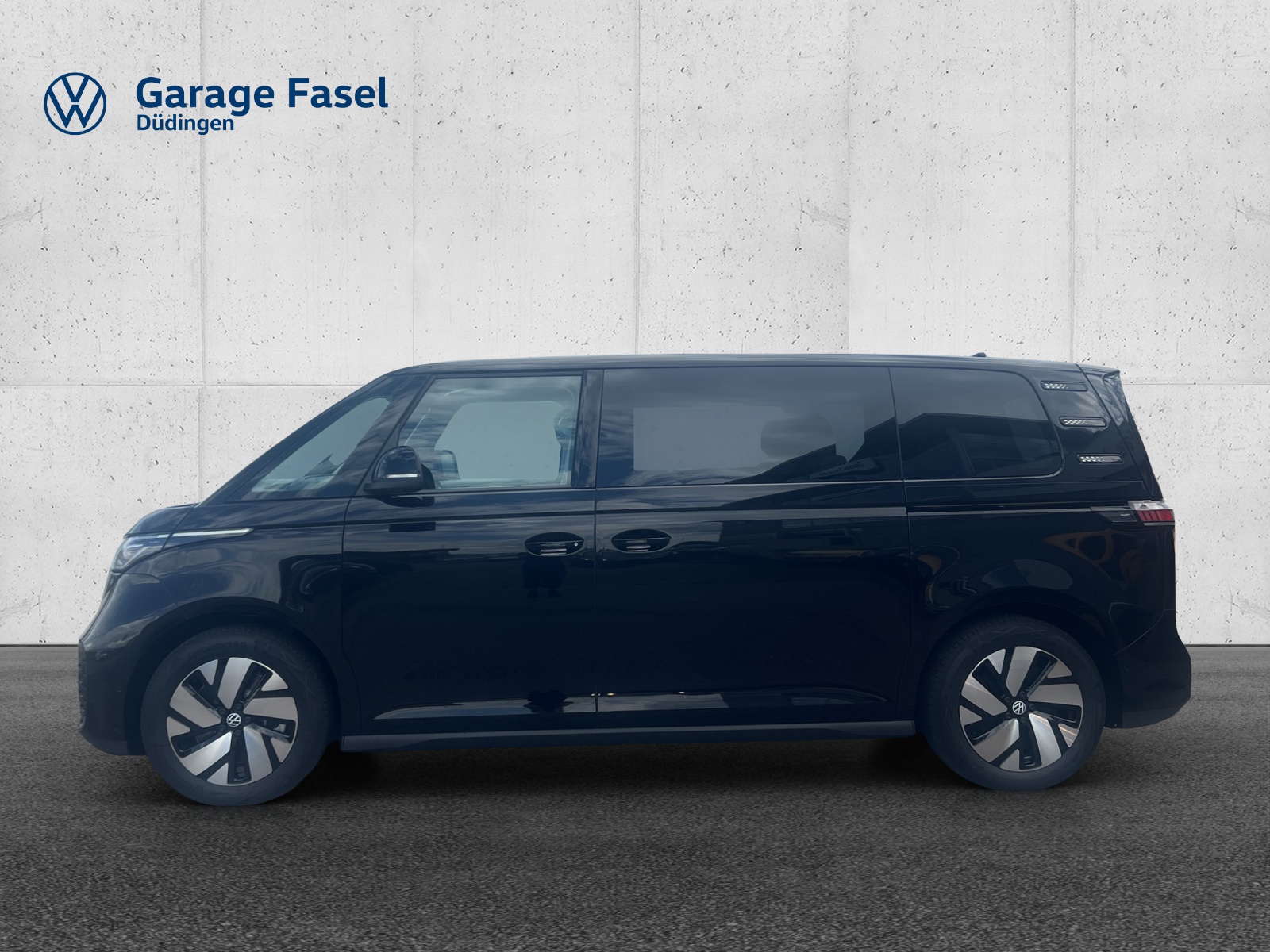 VW ID.Buzz LWB Pro-image-1