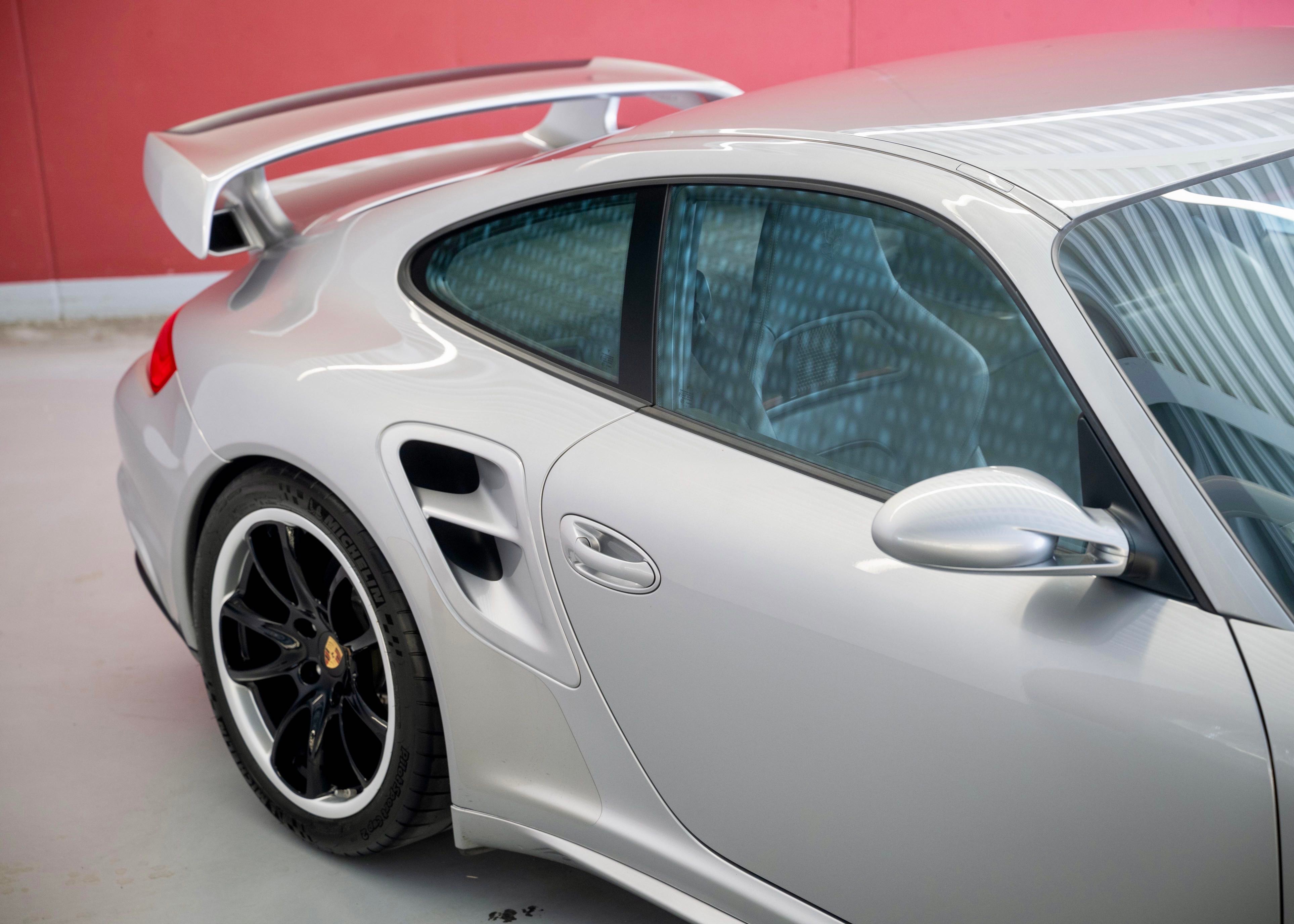 Image PORSCHE 911 911 GT2 Exclusive Manufaktur (100% original, no track) - SOLD !