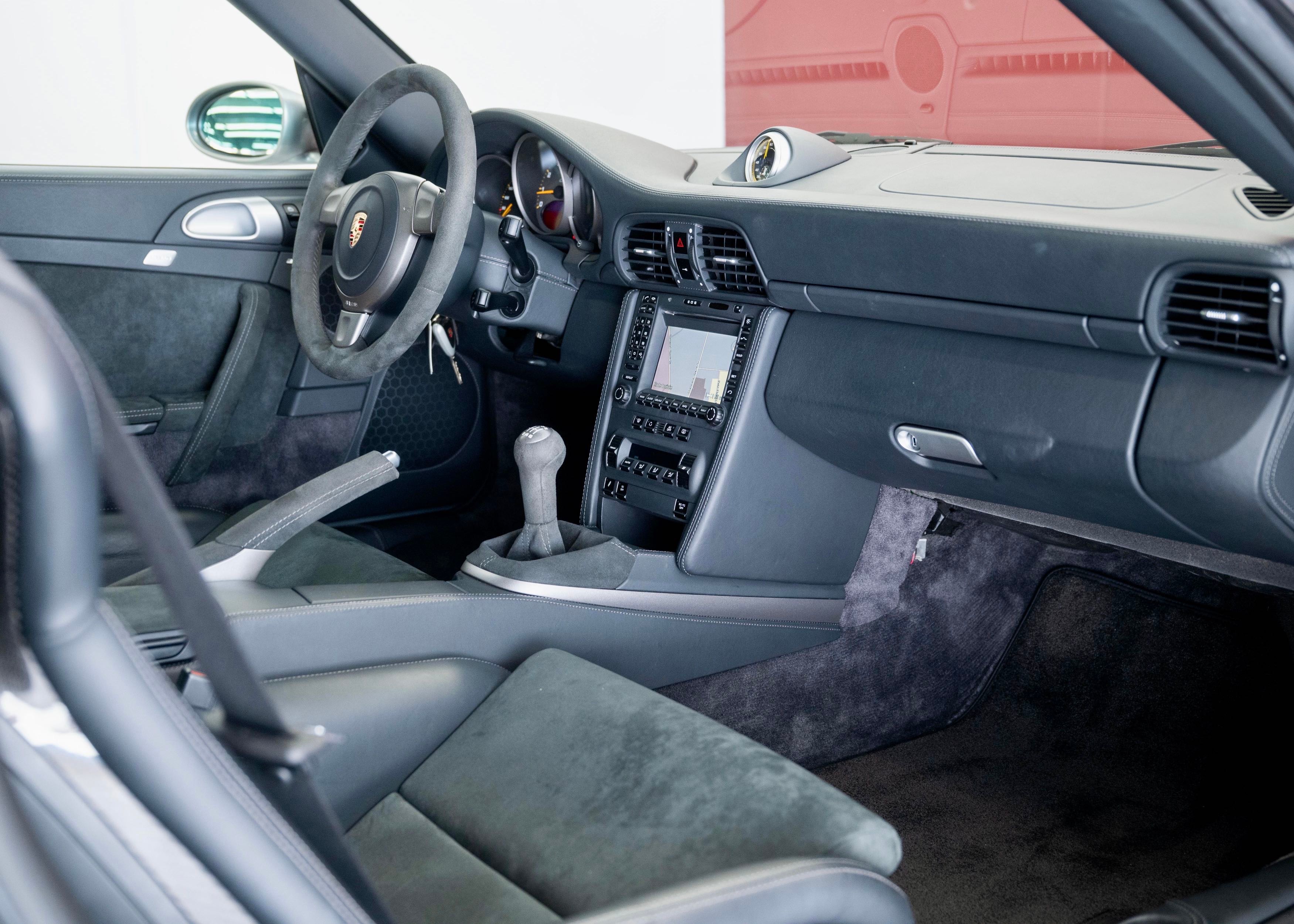 Image PORSCHE 911 911 GT2 Exclusive Manufaktur (100% original, no track) - SOLD !