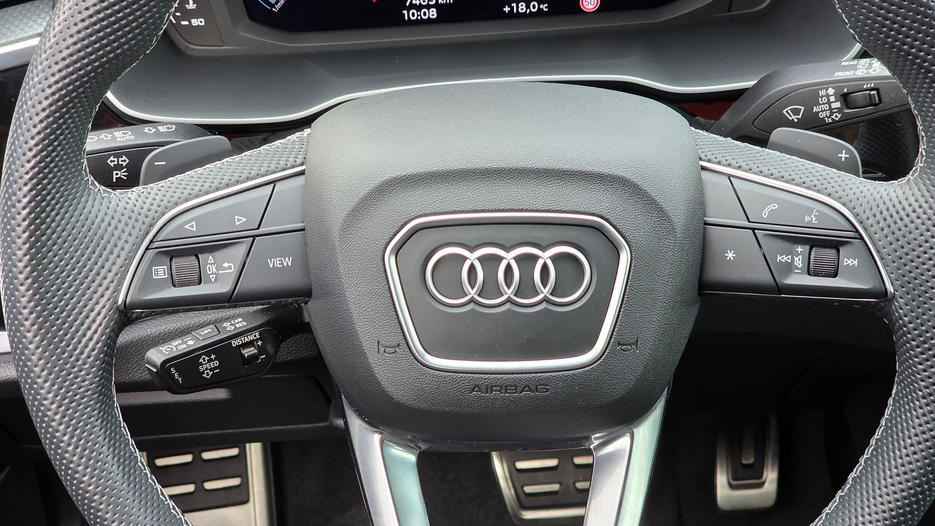 AUDI Q3 35 TFSI S line Attraction S-tronic-image-18
