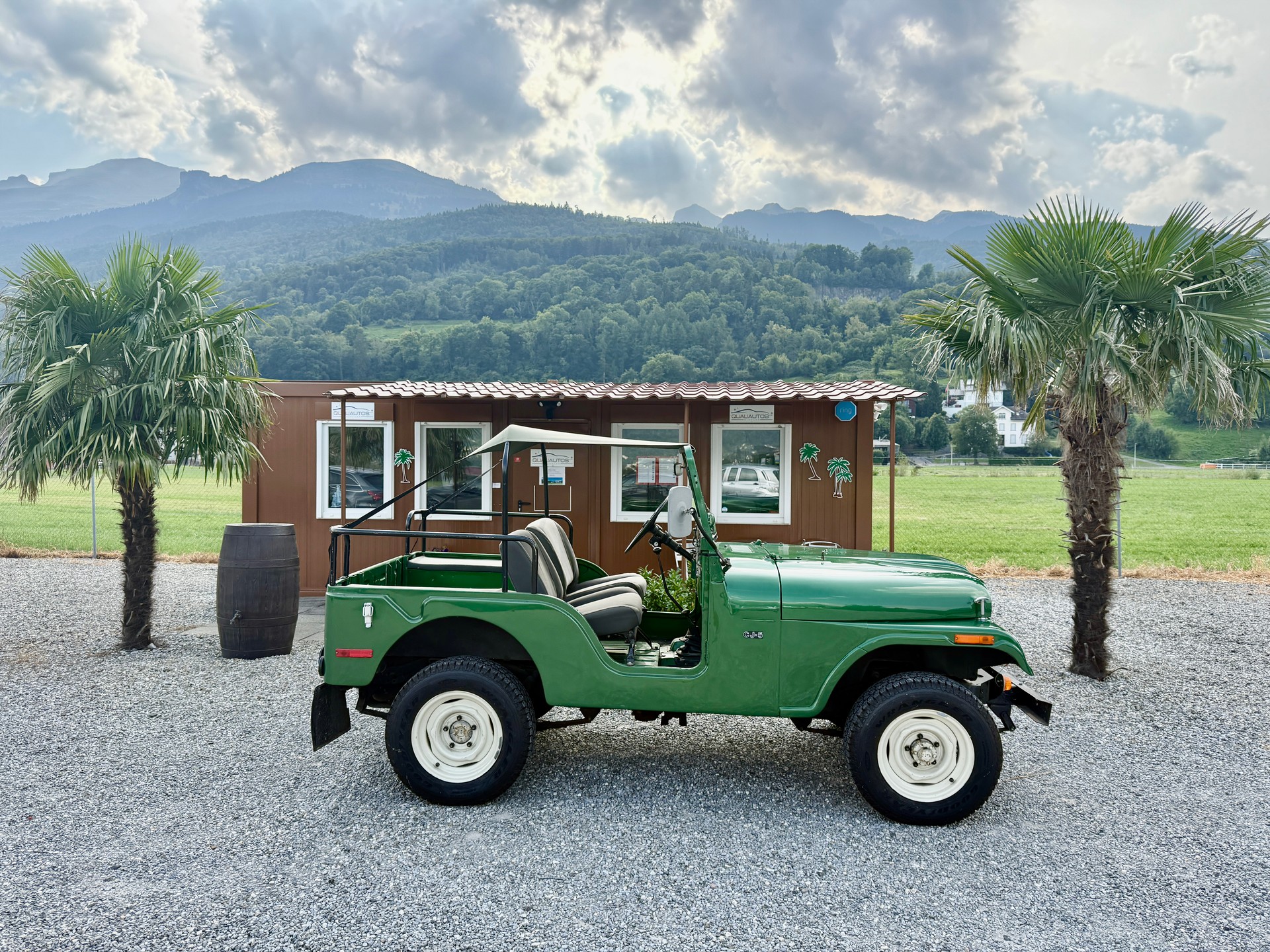 JEEP CJ-5 *4,2-Liter-Reihensechszylindermotor*-image-14