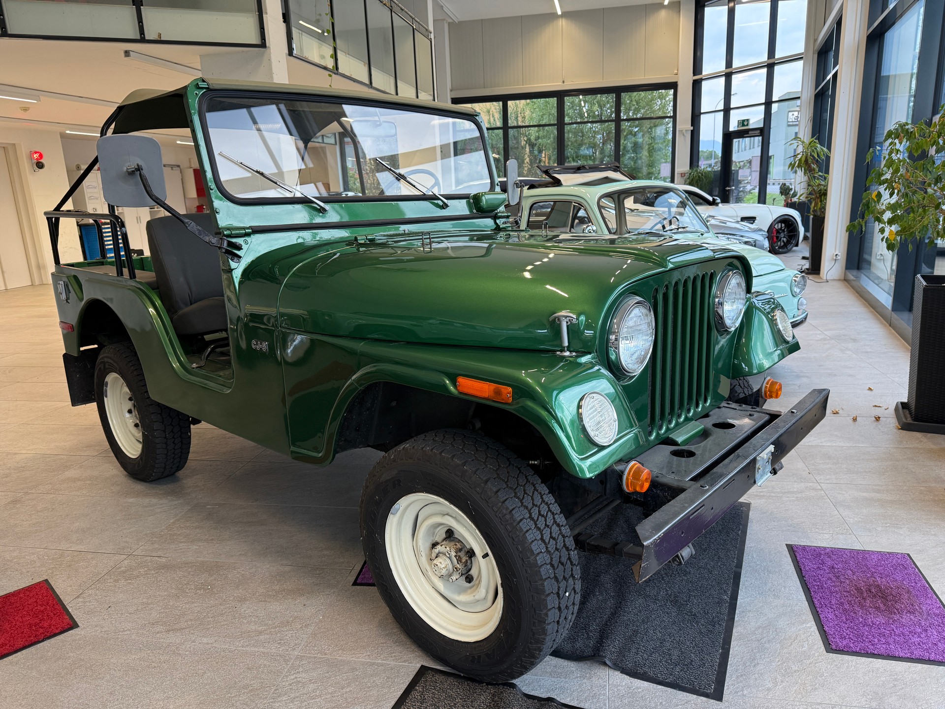 JEEP CJ-5 *4,2-Liter-Reihensechszylindermotor*-image-12