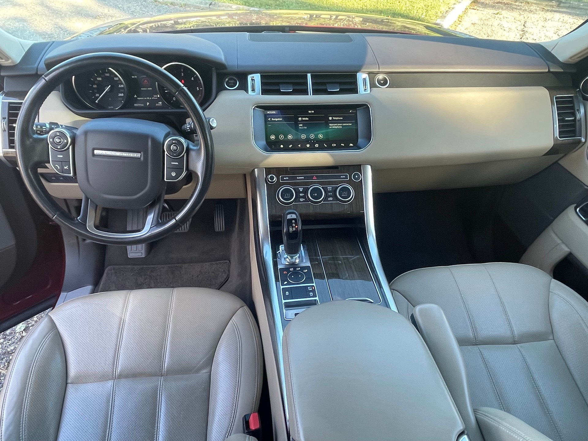 LAND ROVER Range Rover Sport 2.0SD4 HSE Automatic-image-14