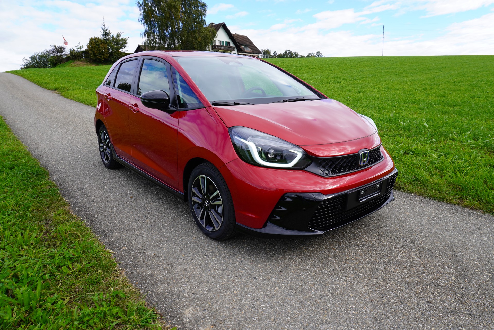 HONDA Jazz 1.5i-MMD Advance Sport E-CVT-image-2