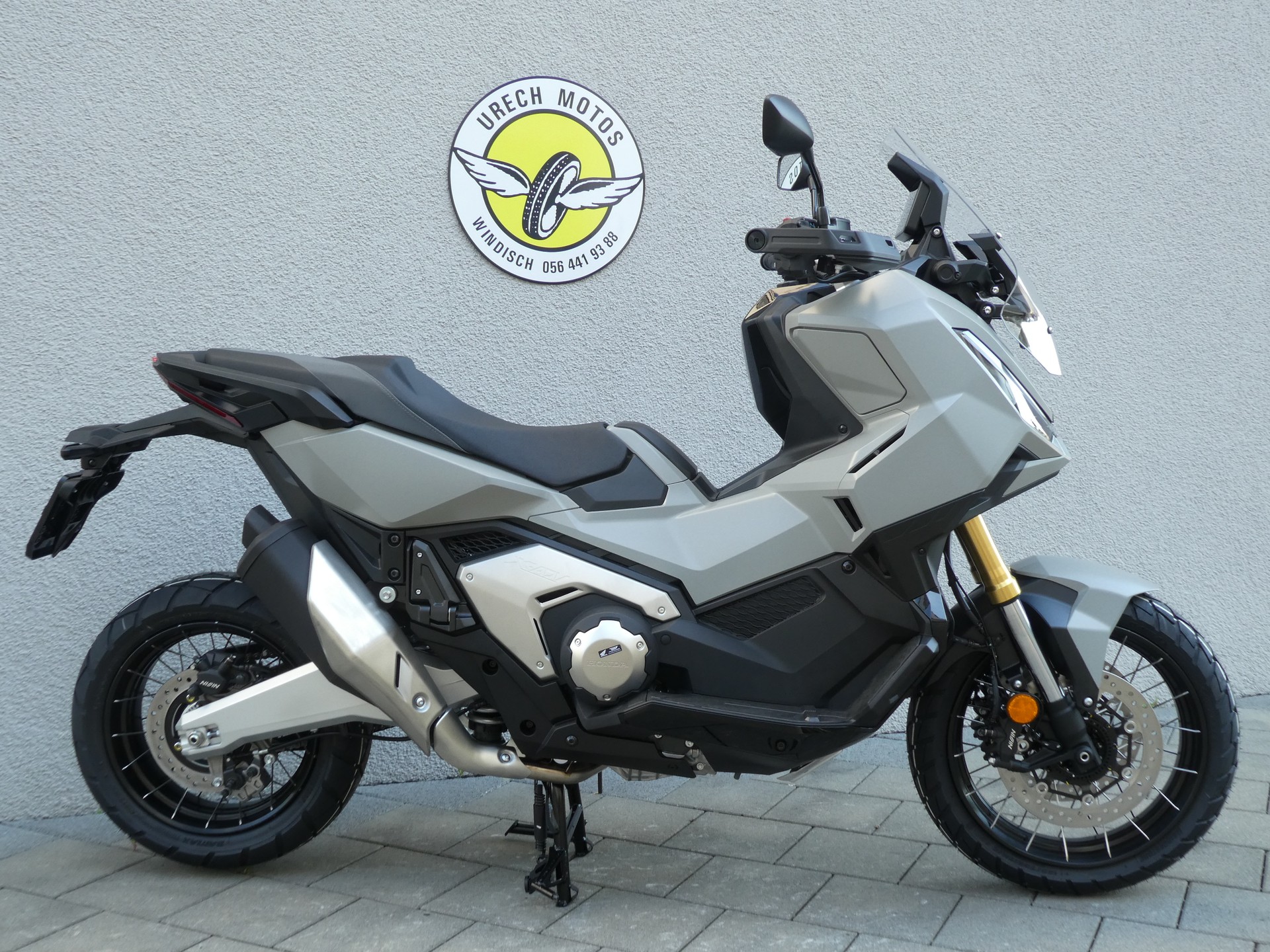 HONDA X-ADV 750-image-1