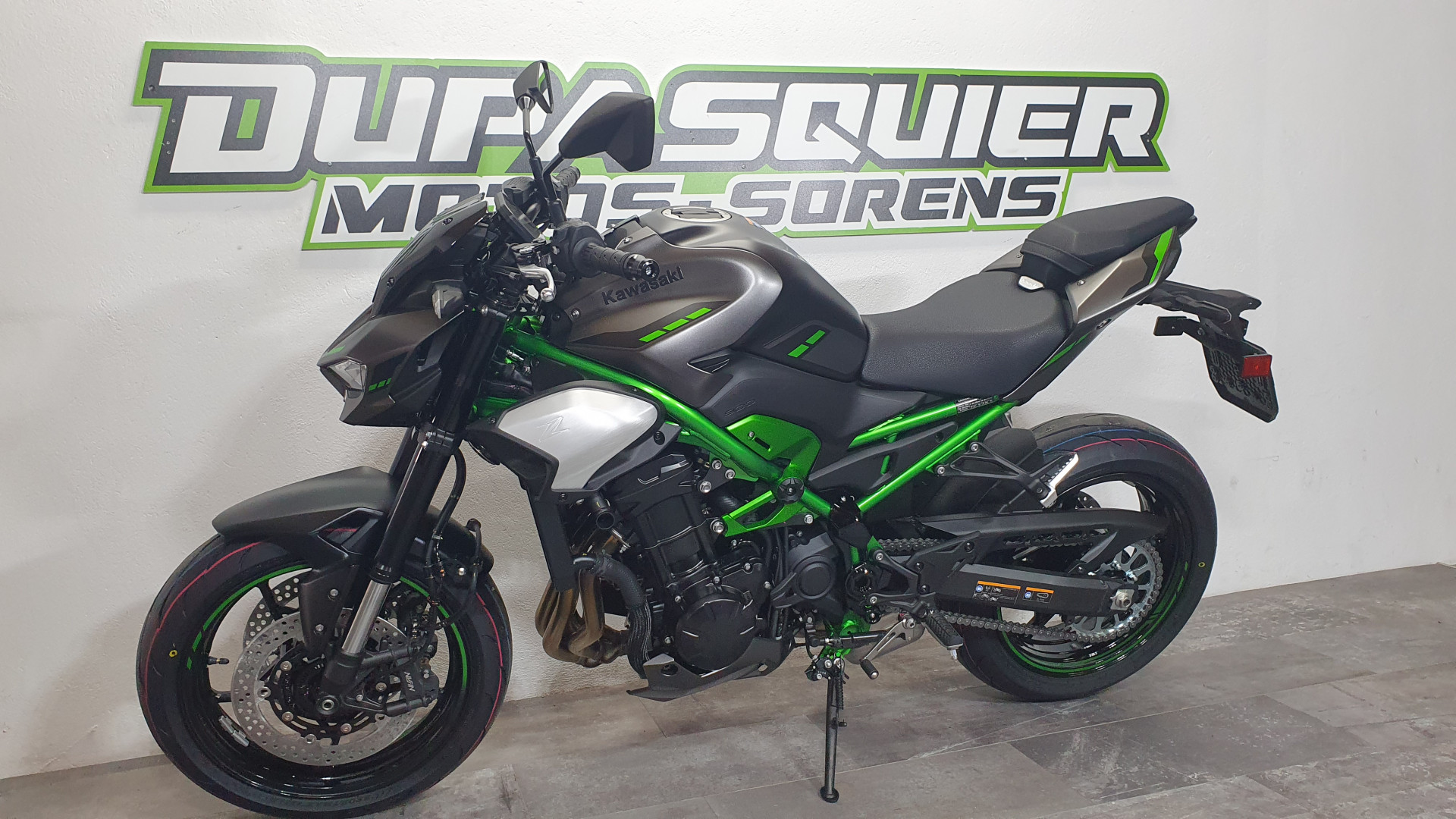 KAWASAKI Z 900-image-4