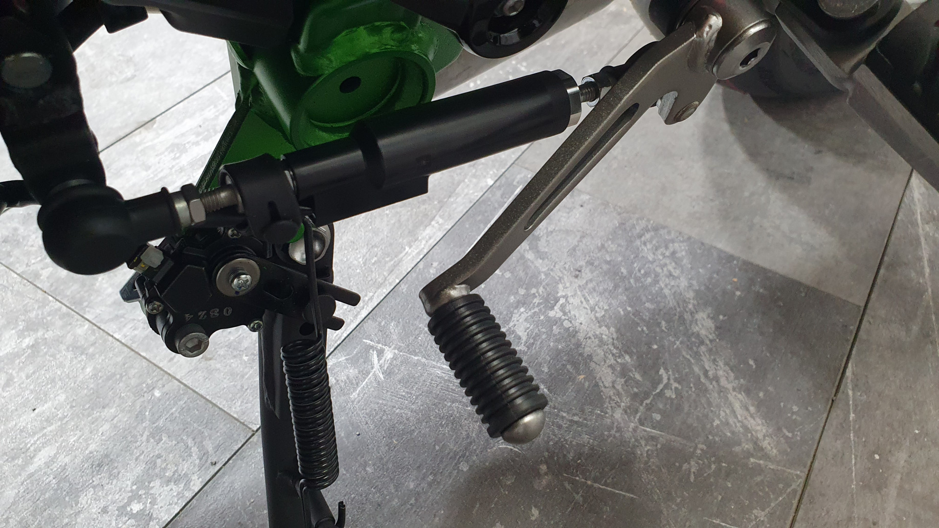 KAWASAKI Z 900-image-7