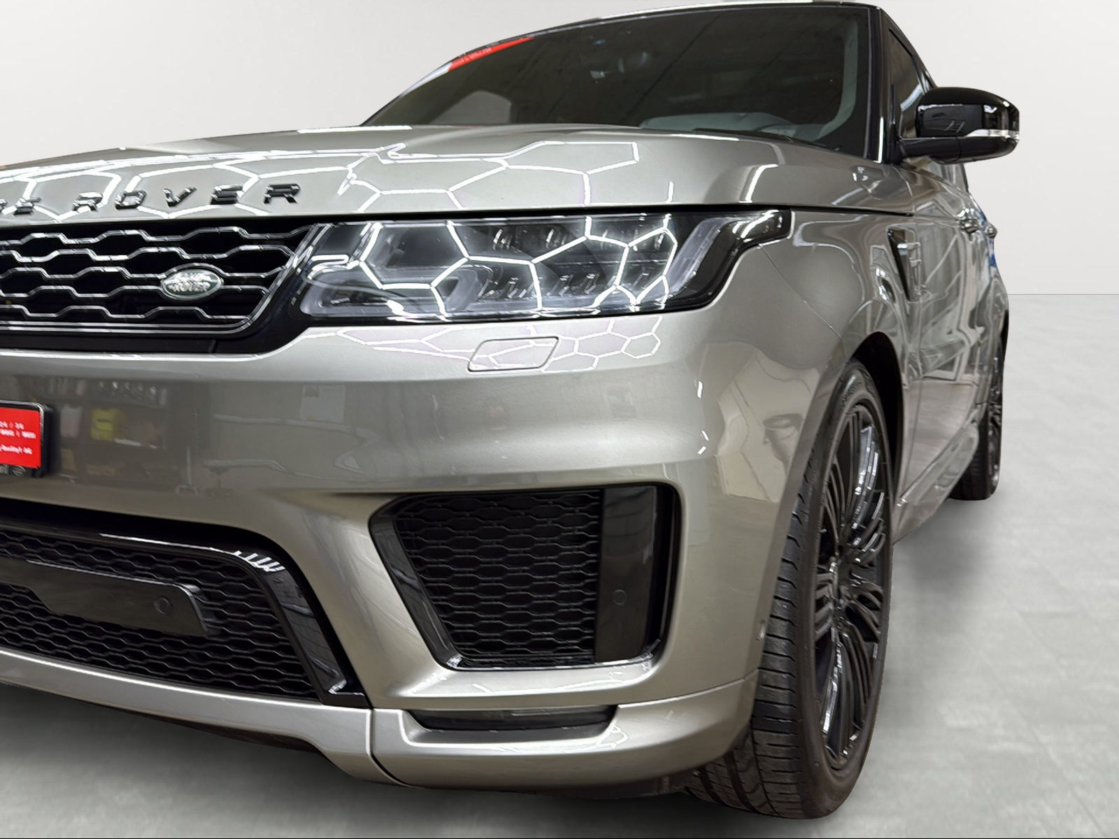 LAND ROVER Range Rover Sport 3.0 SDV6 HSE Dynamic Automatic-showroom-element-3