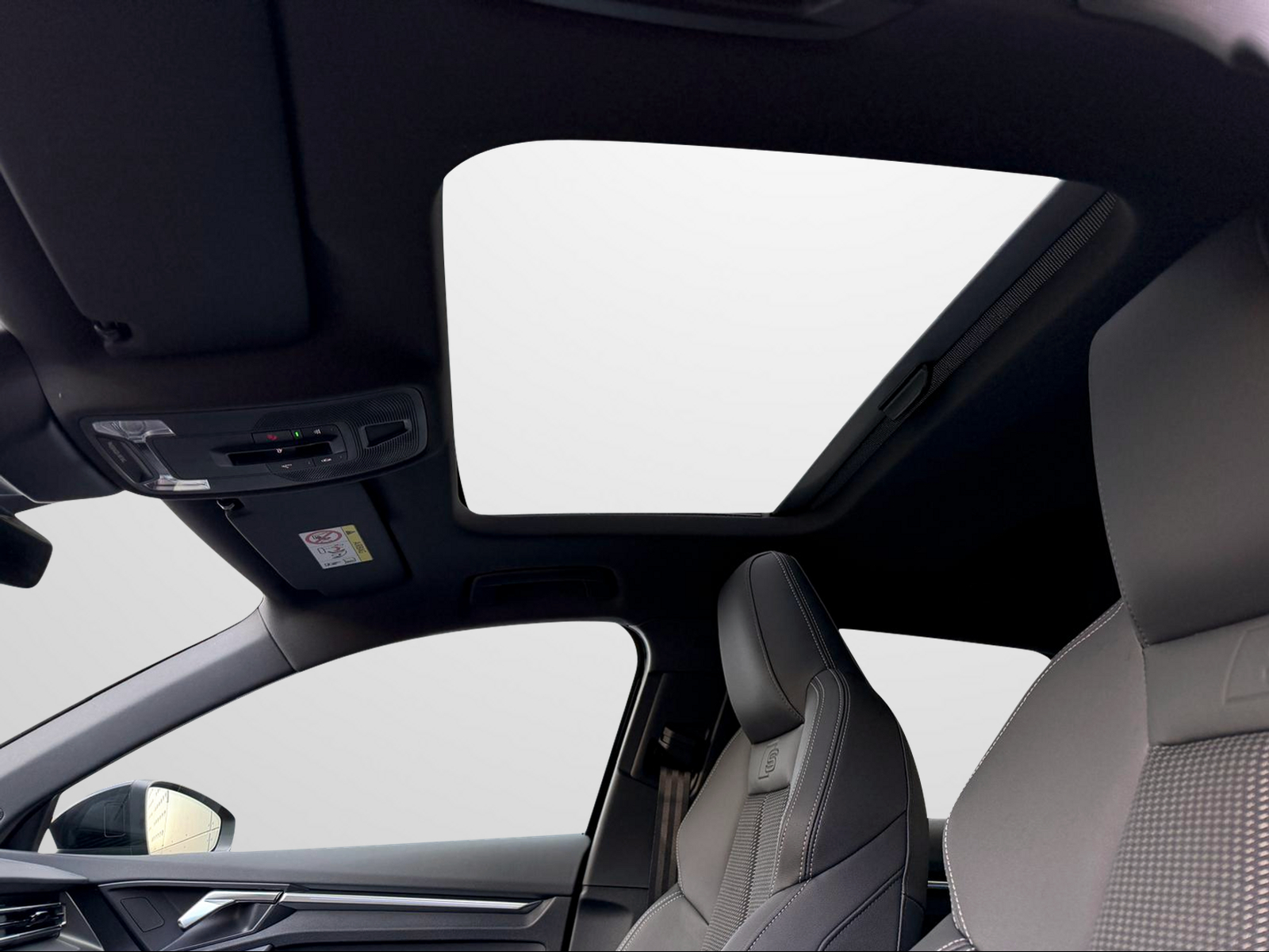 AUDI A3 Sportback TFSI 110 kW S line Attraction S tronic-image-11