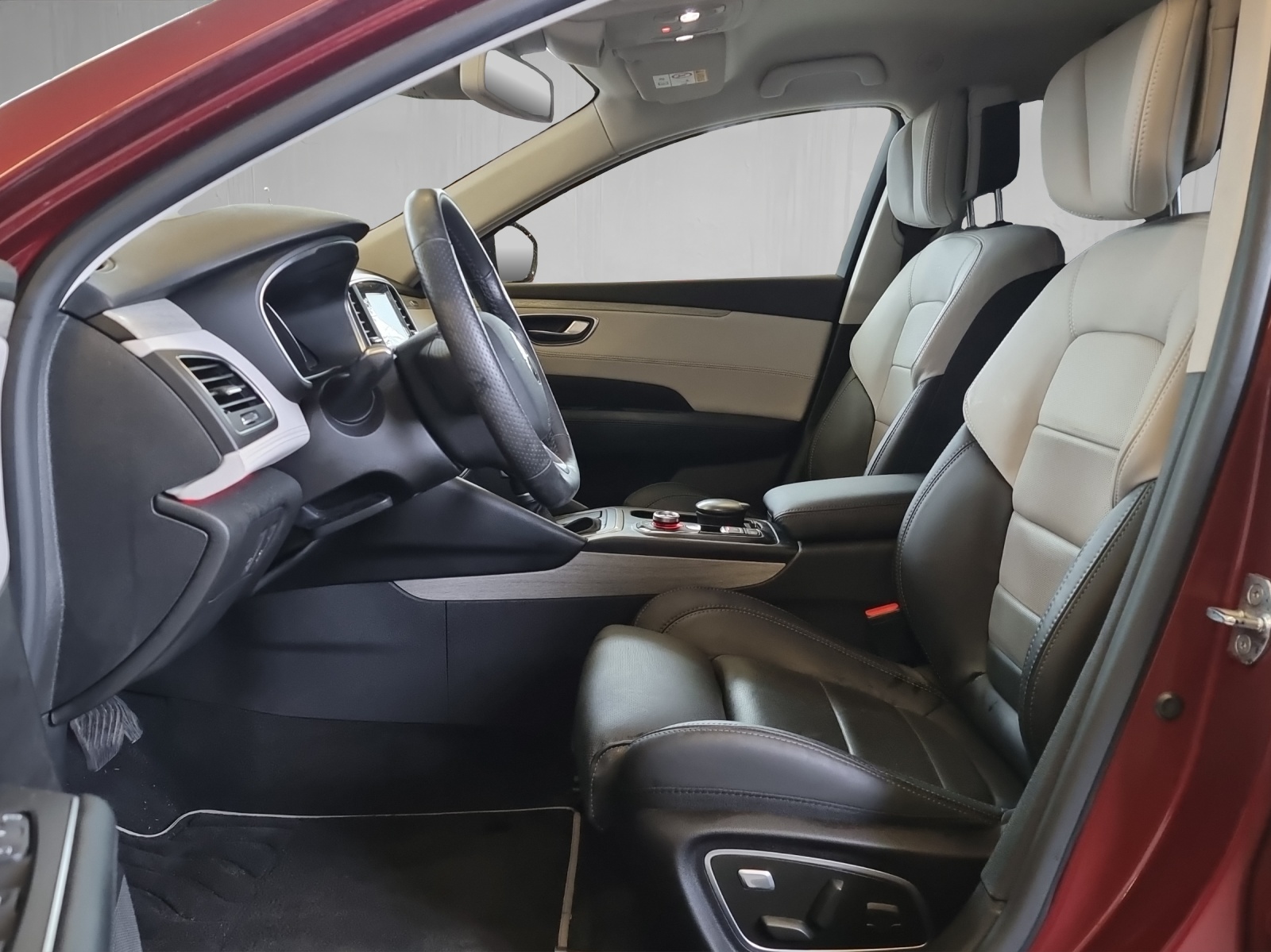 RENAULT Talisman Grandtour 1.8 TCe Initiale-image-5