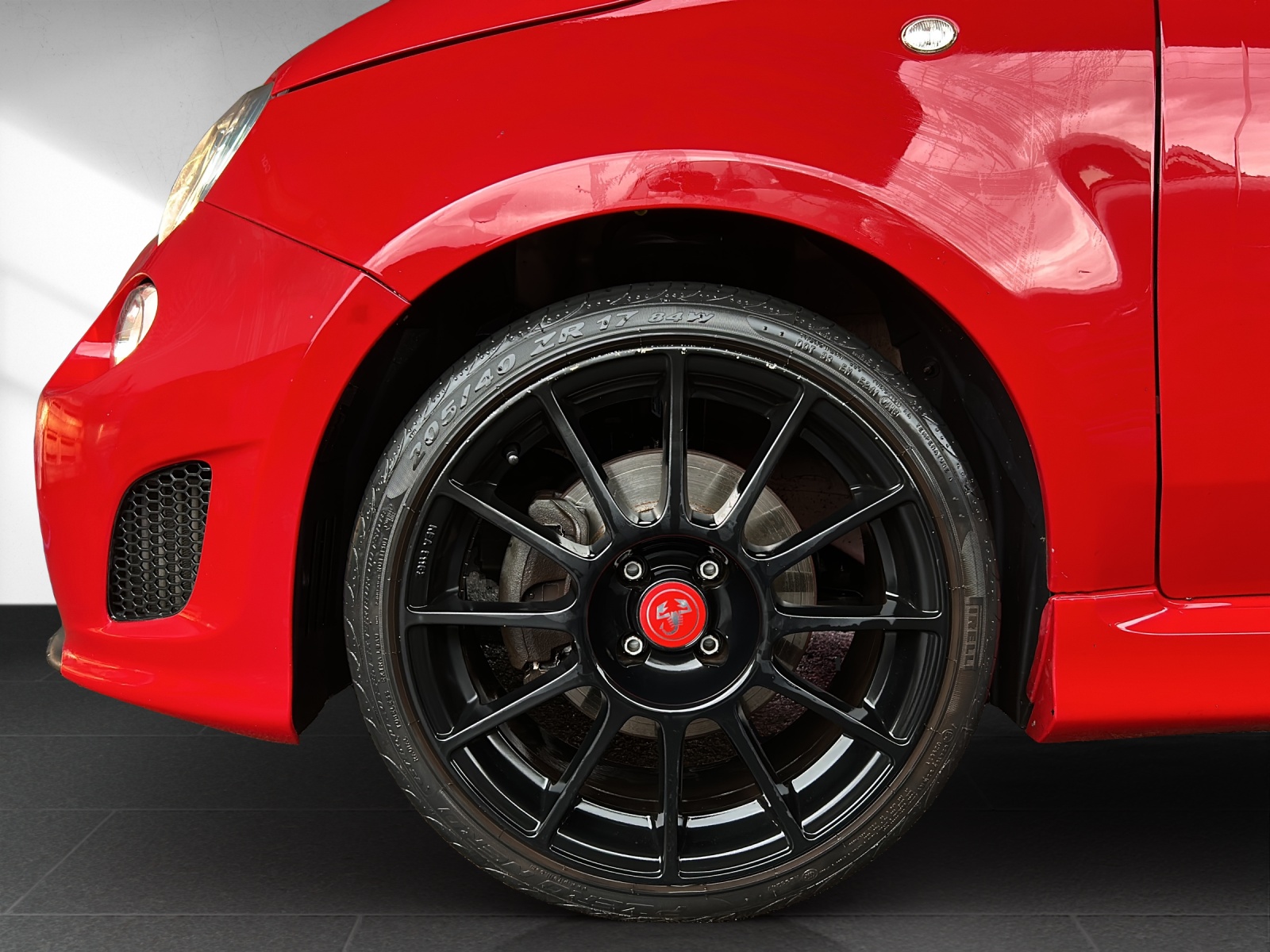 FIAT 500 1.4 16V Turbo Abarth-image-3