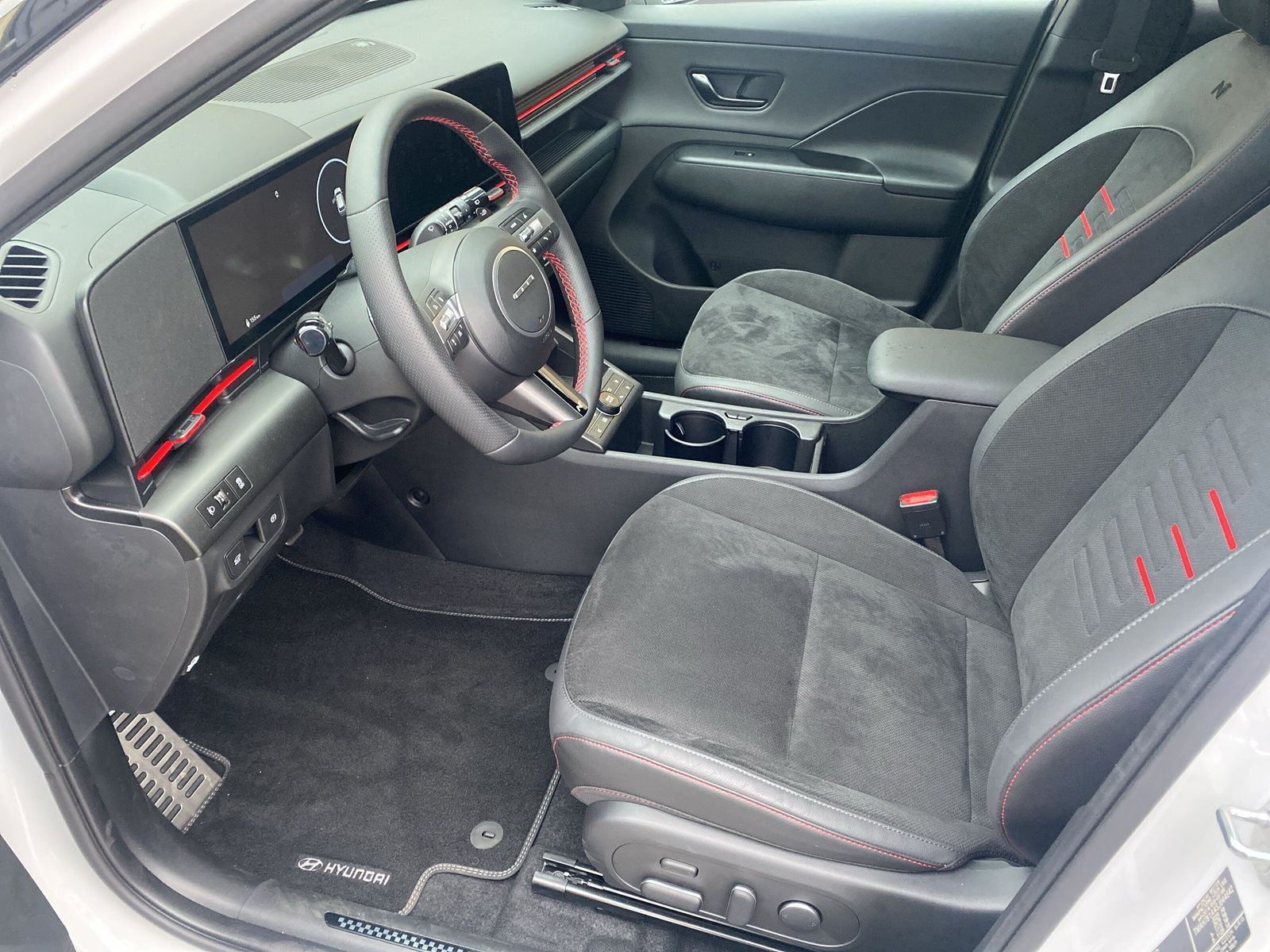 HYUNDAI Kona EV 65.4 kWh N Line-image-7