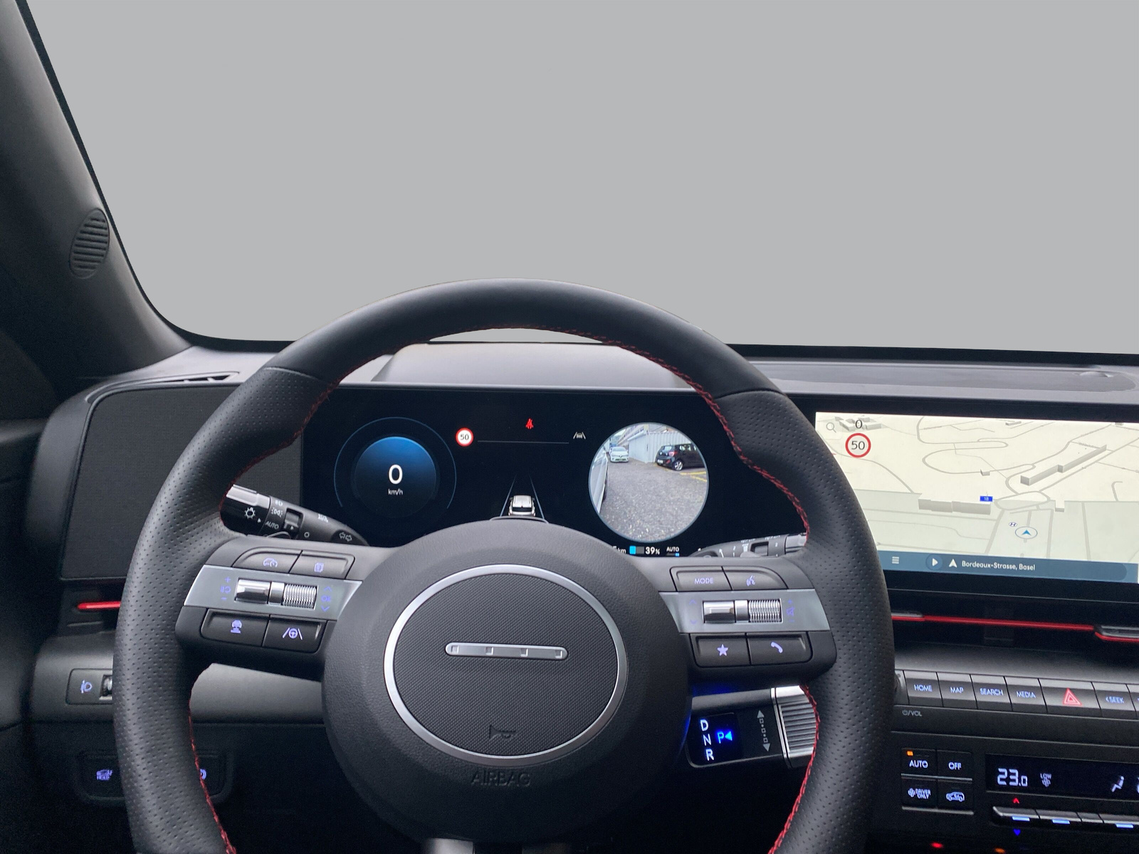 HYUNDAI Kona EV 65.4 kWh N Line-image-8