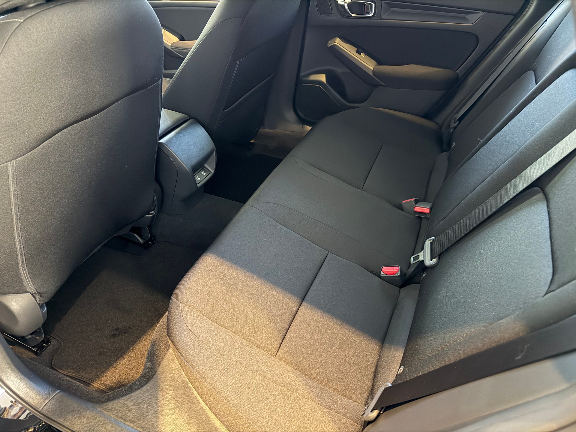 HONDA Civic 2.0 i-MMD HEV Elegance-image-8