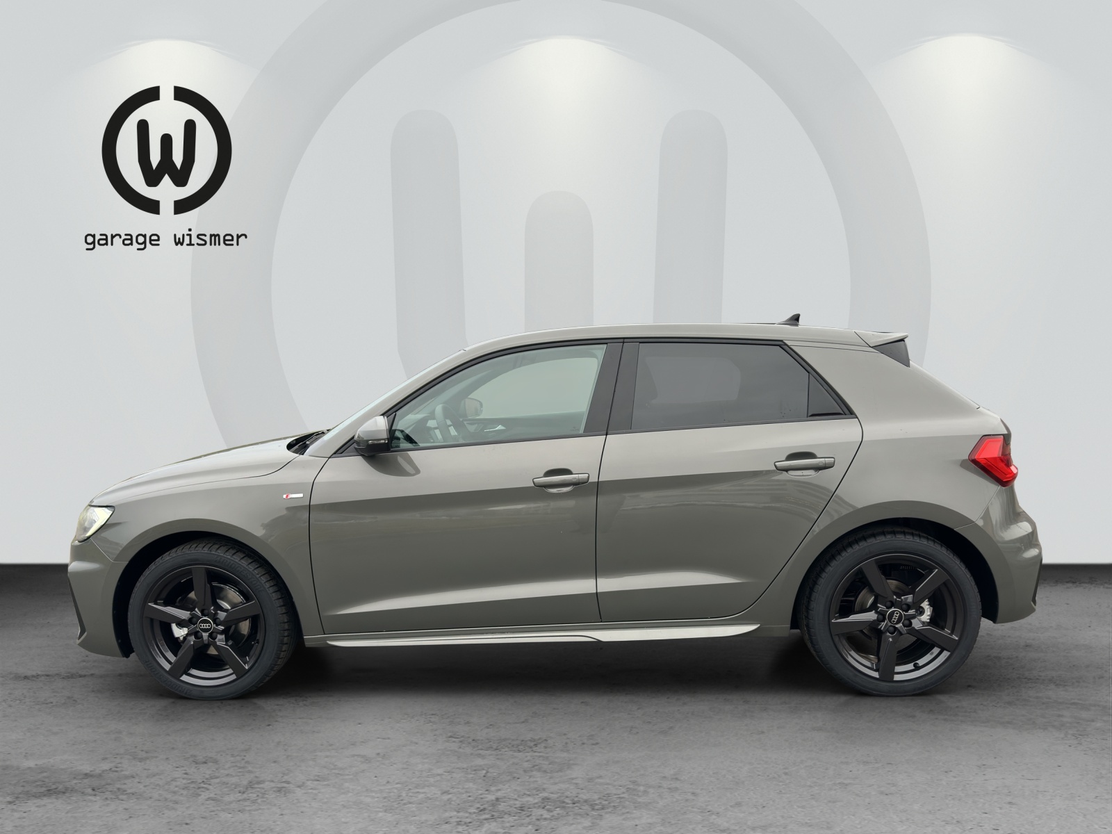 AUDI A1 Sportback 35 TFSI S Line S-tronic-image-1