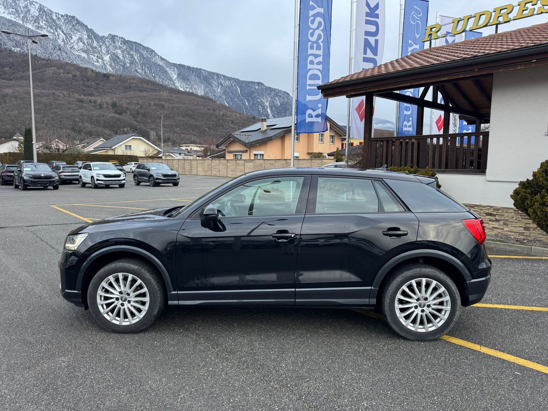 AUDI Q2 35 TFSI S-tronic-image-1