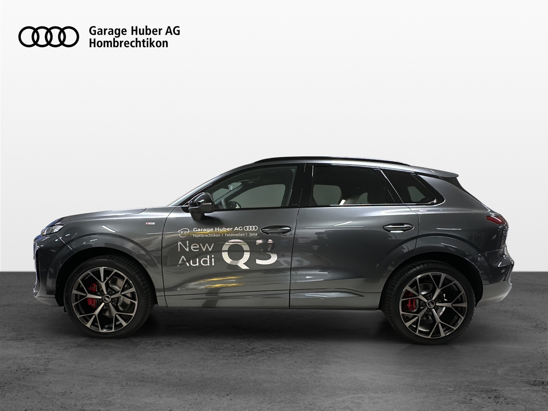 AUDI Q3 SUV TFSI quattro 195 kW S tronic-image-2