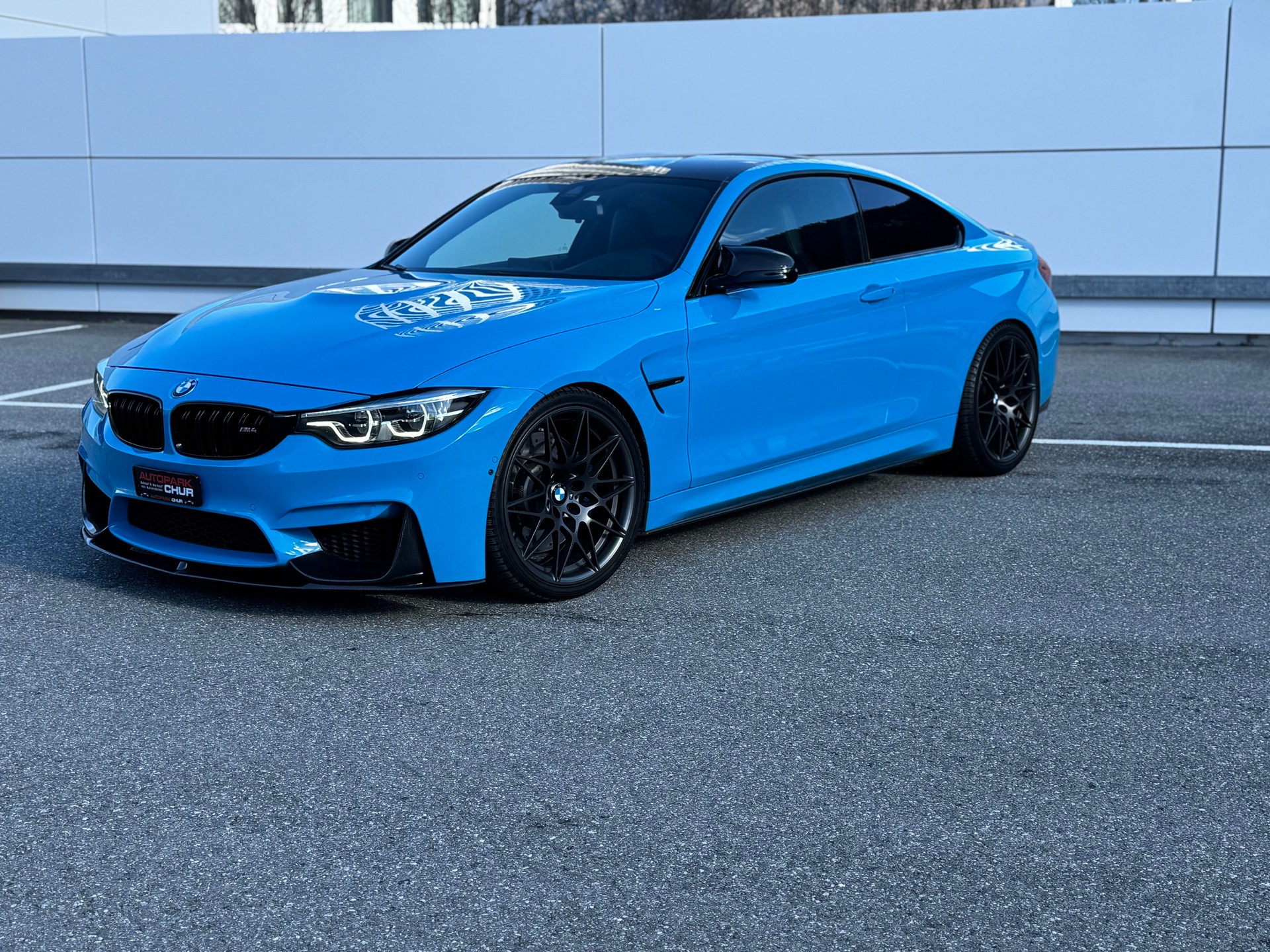 BMW M4 Coupé Limited Edition DKG-image-2