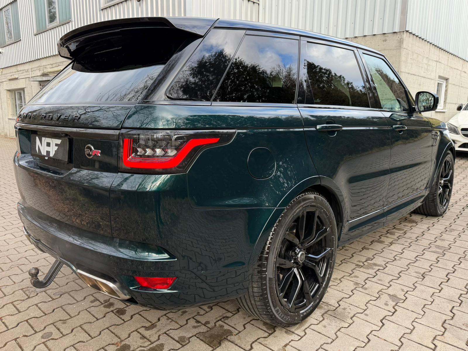 LAND ROVER Range Rover Sport 5.0 V8 S/C SVR Automatic-image-5