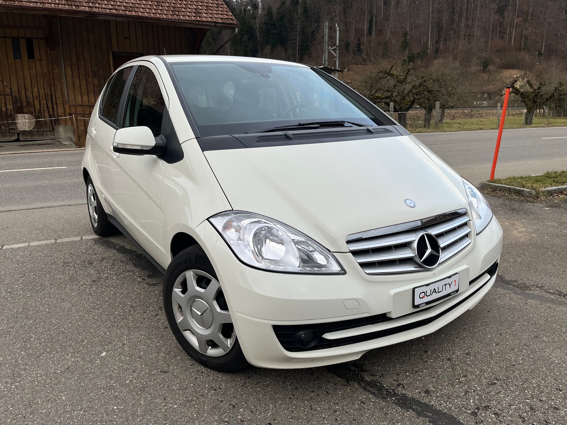 MERCEDES-BENZ A 180 (170) Avantgarde Autotronic / Frisch ab MFK & Sevice-image-1